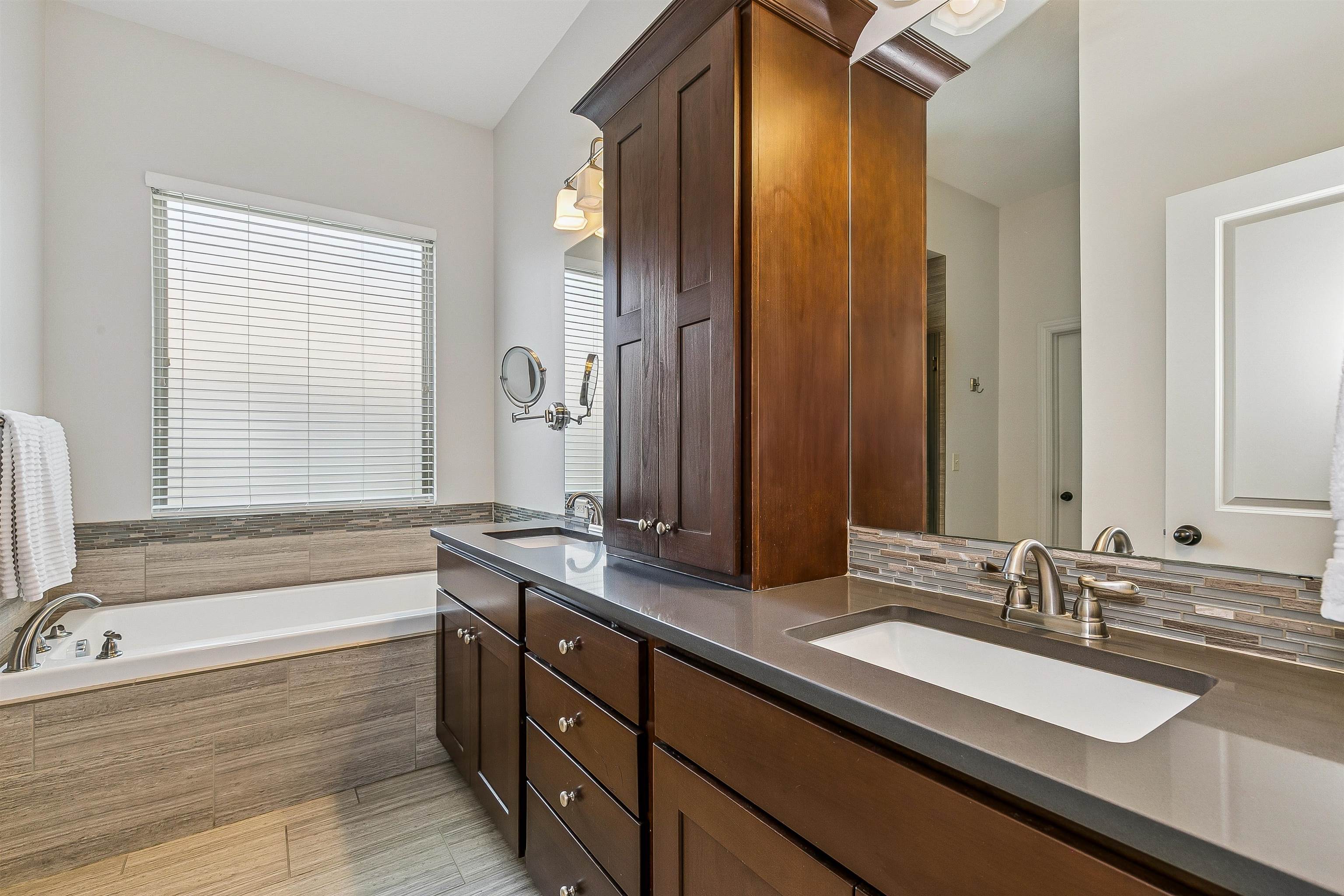 1662 S Logan Pass Property Photo 16