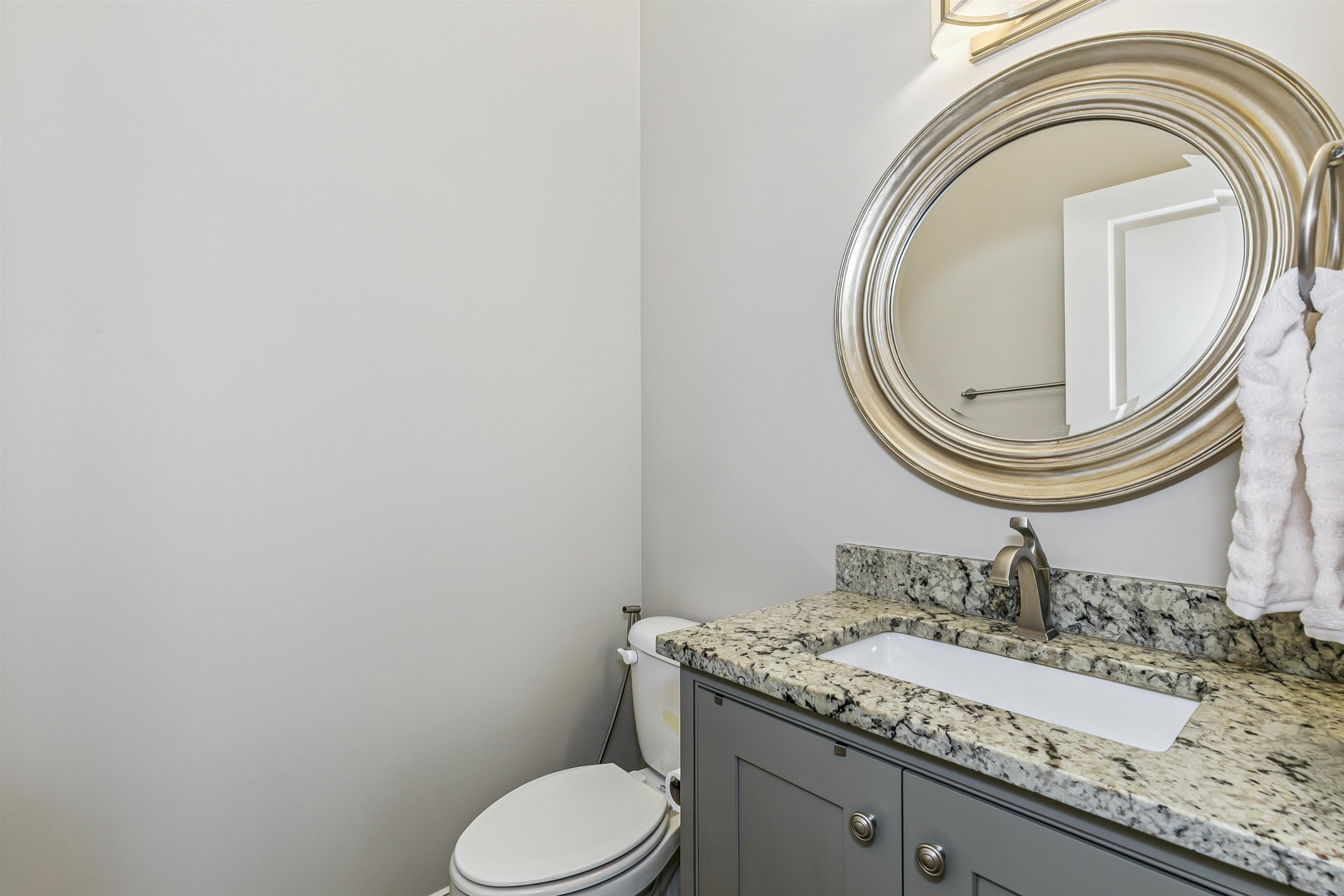 1662 S Logan Pass Property Photo 18