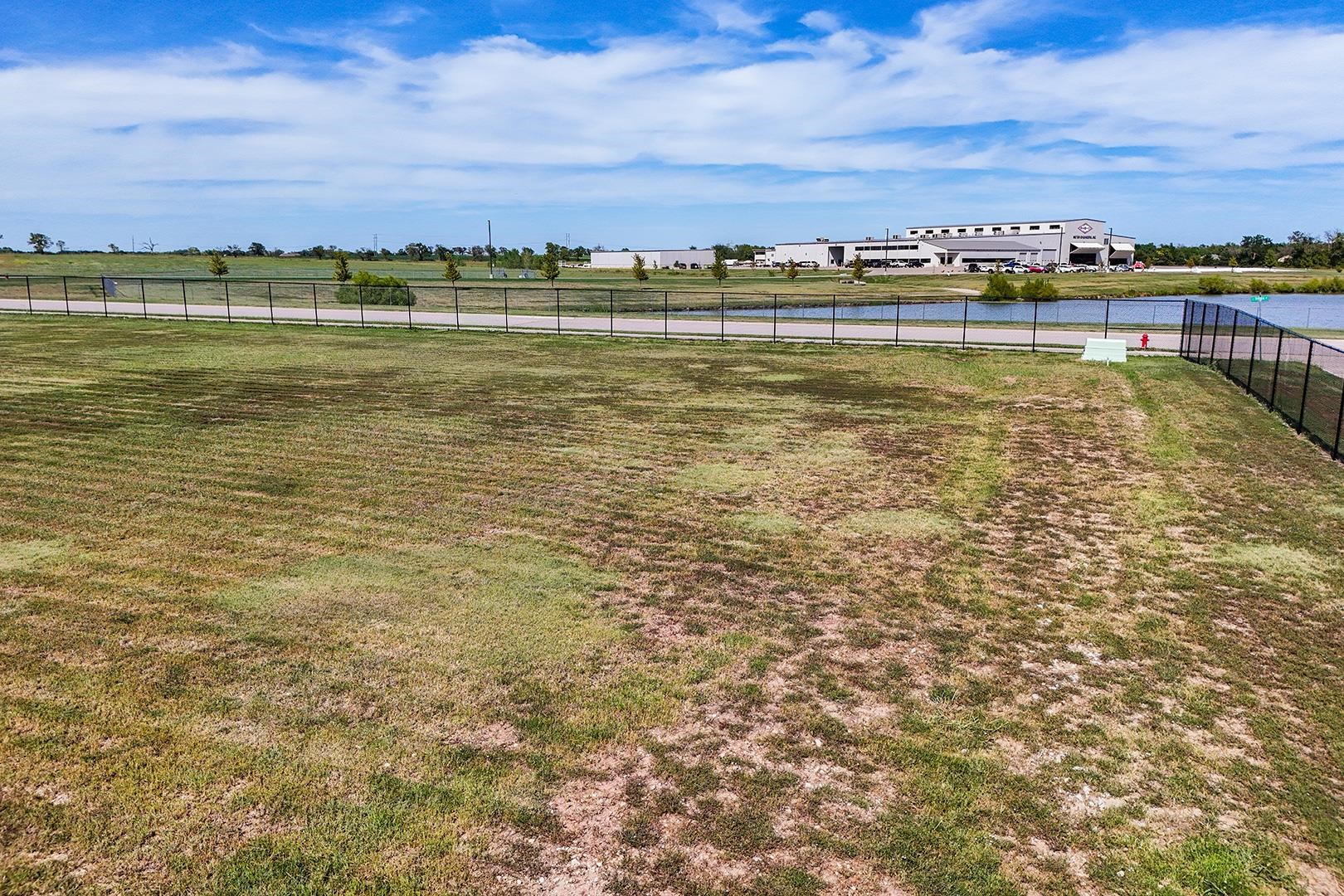 1.7+/- Acres On E Mason Dr Property Photo 5