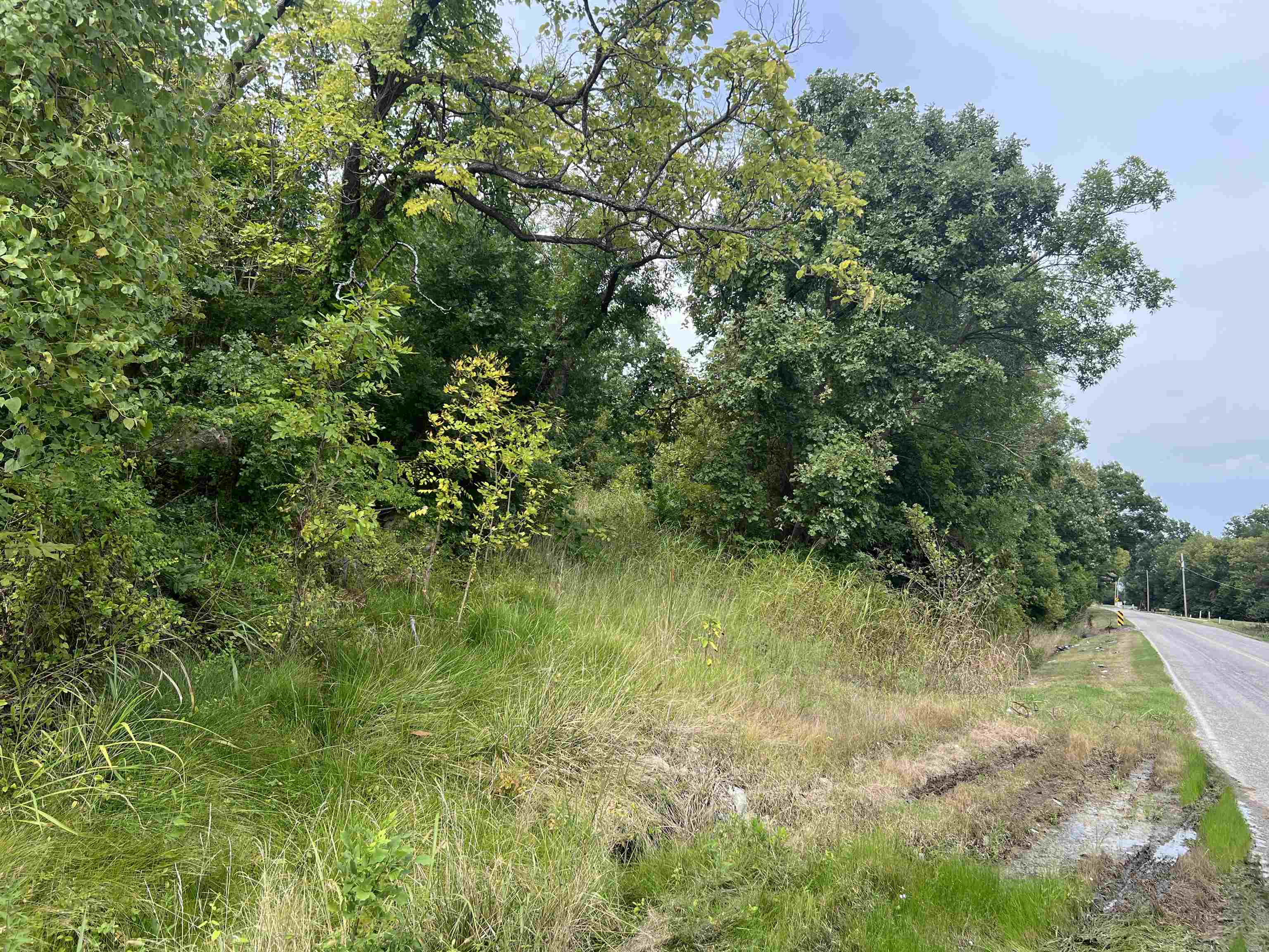 85 Road Property Photo 1