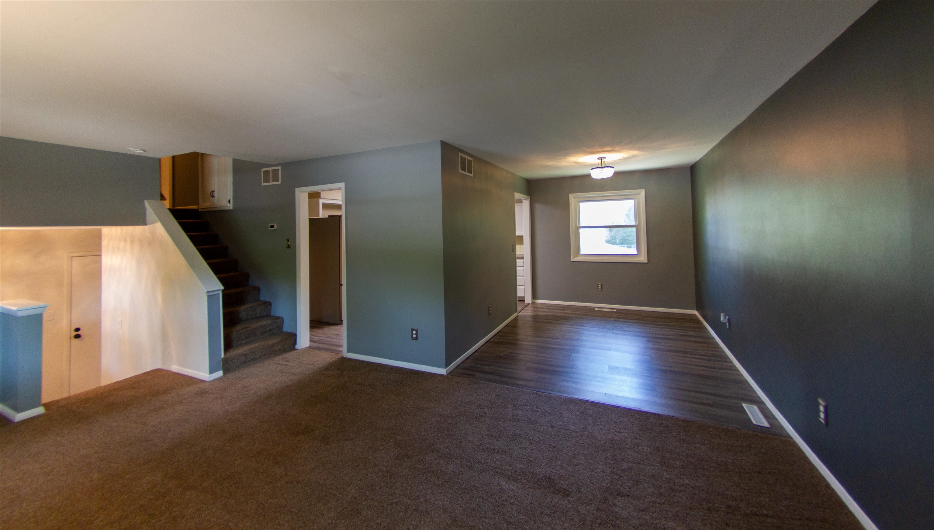 220 E Park Place Ct Property Photo 9