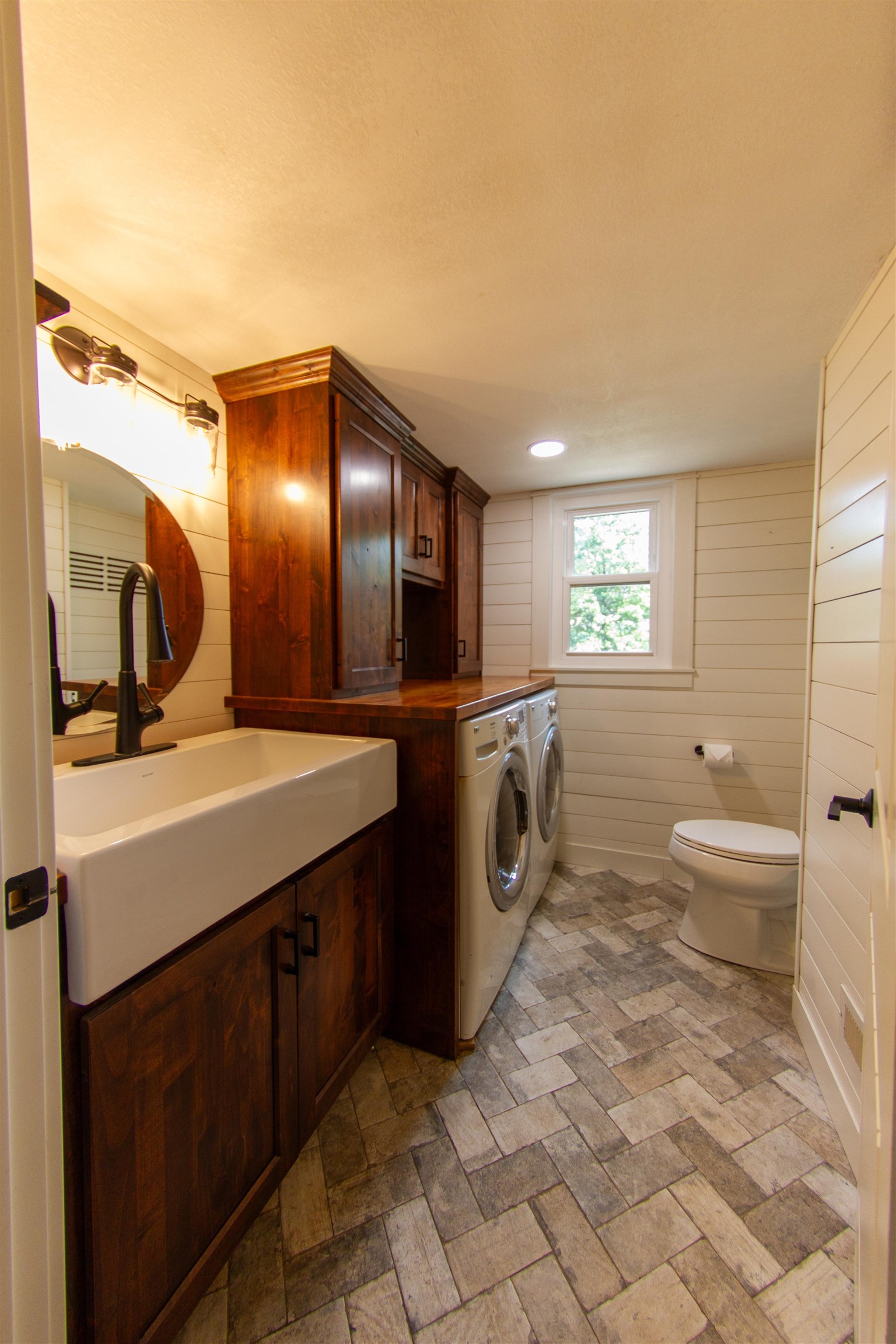 220 E Park Place Ct Property Photo 15