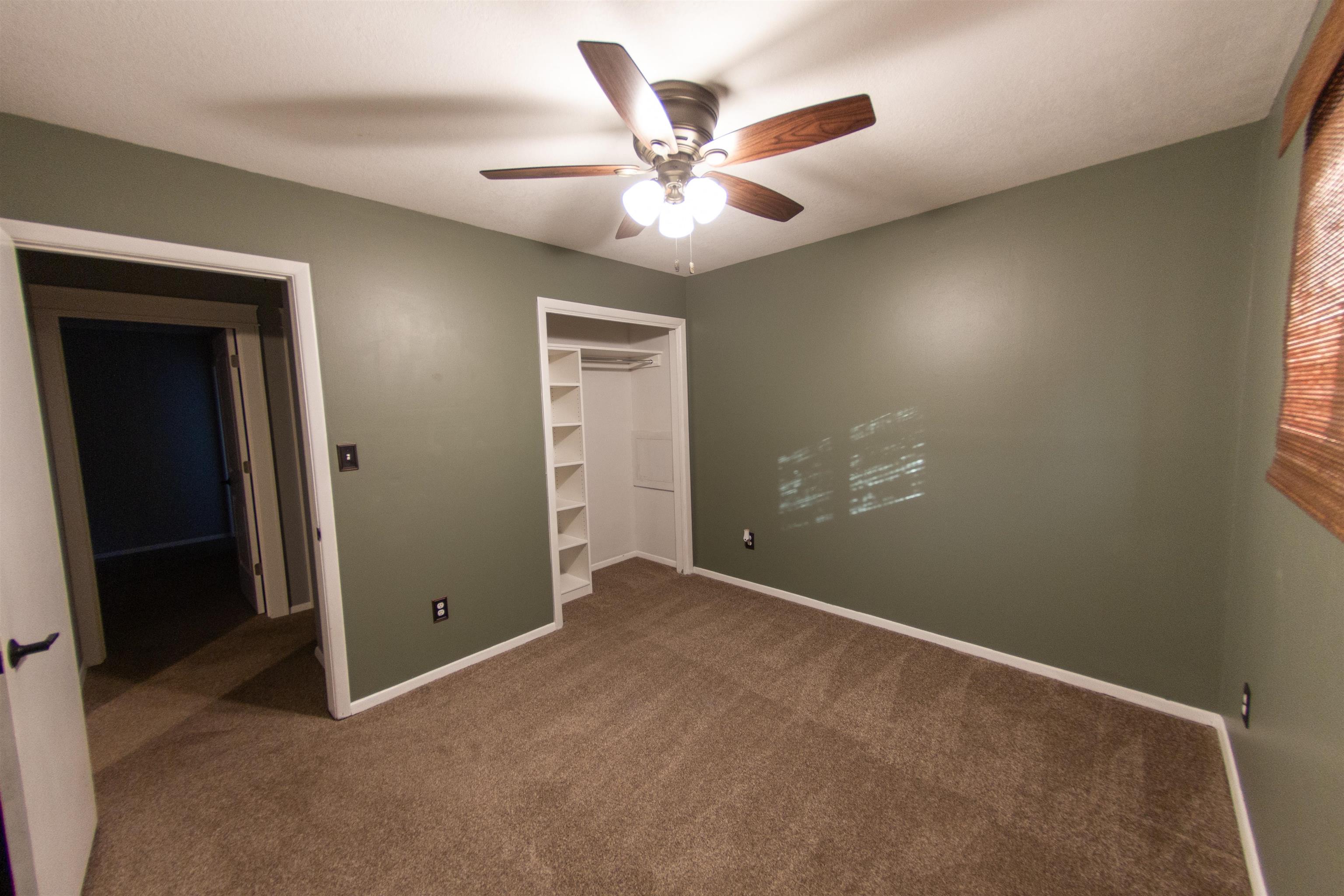 220 E Park Place Ct Property Photo 21