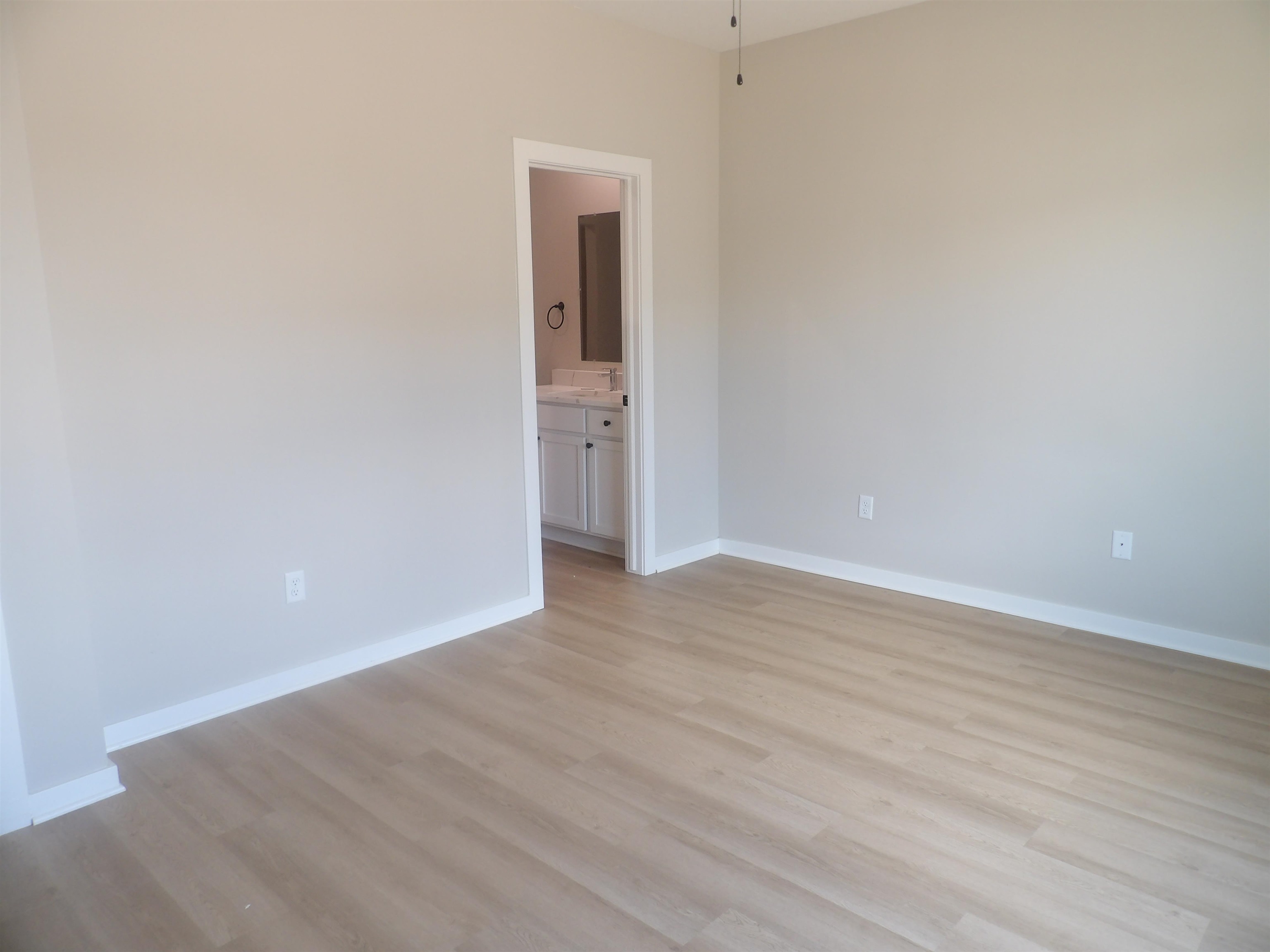 922 S Fox Ridge St Property Photo 9