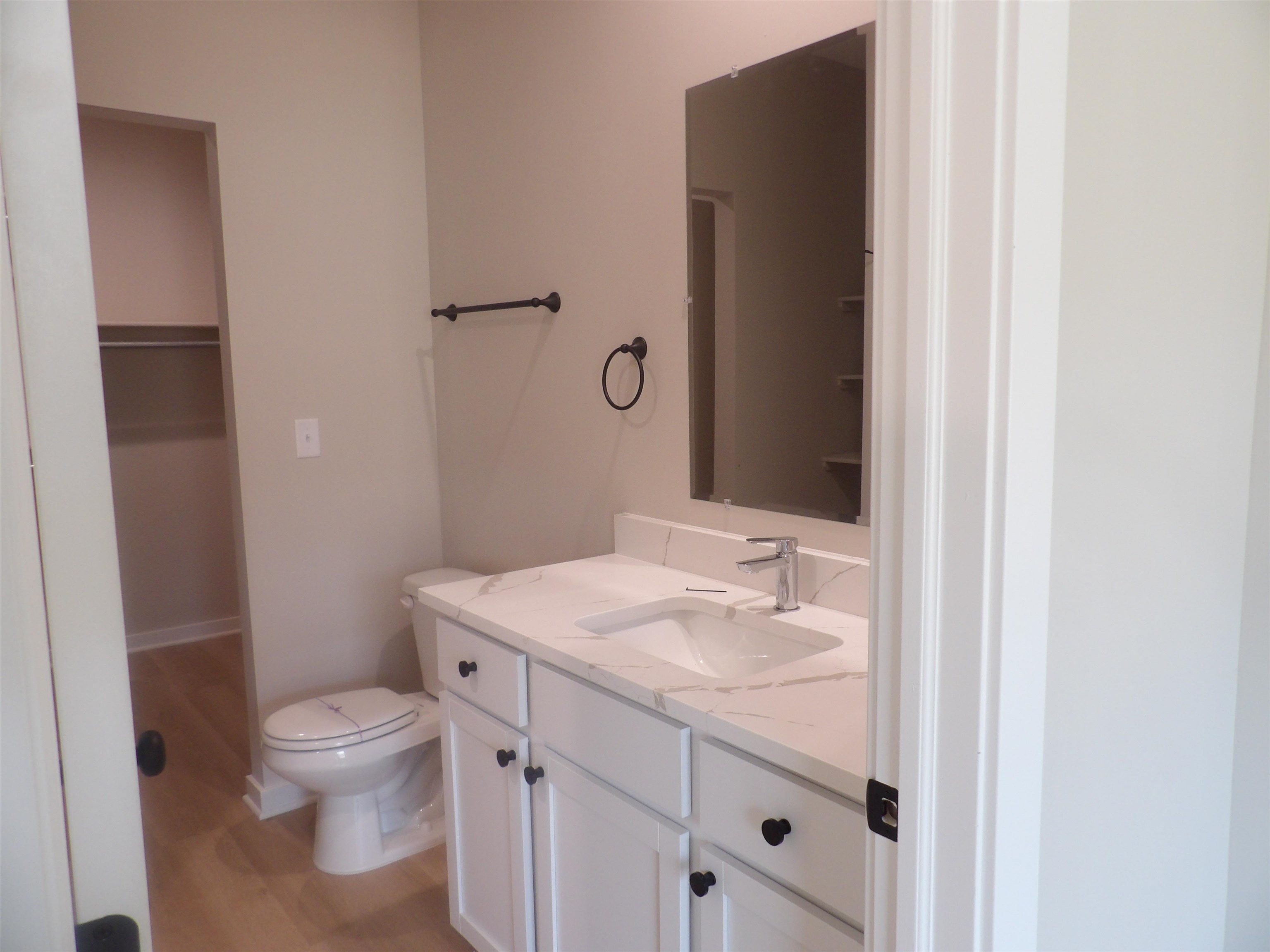 922 S Fox Ridge St Property Photo 10