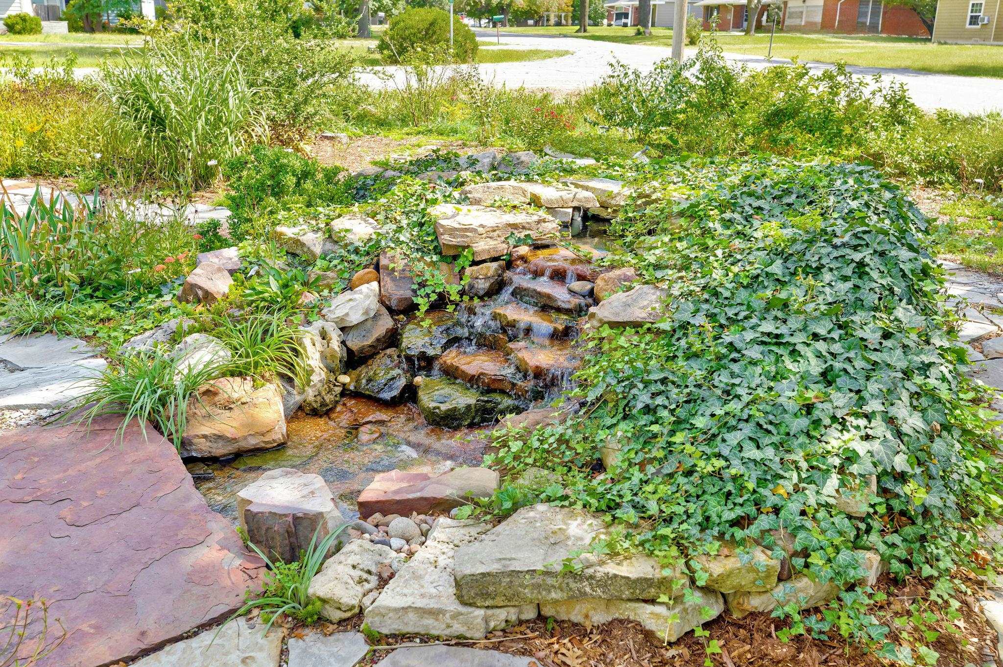 10 E Hawthorne St Property Photo 31