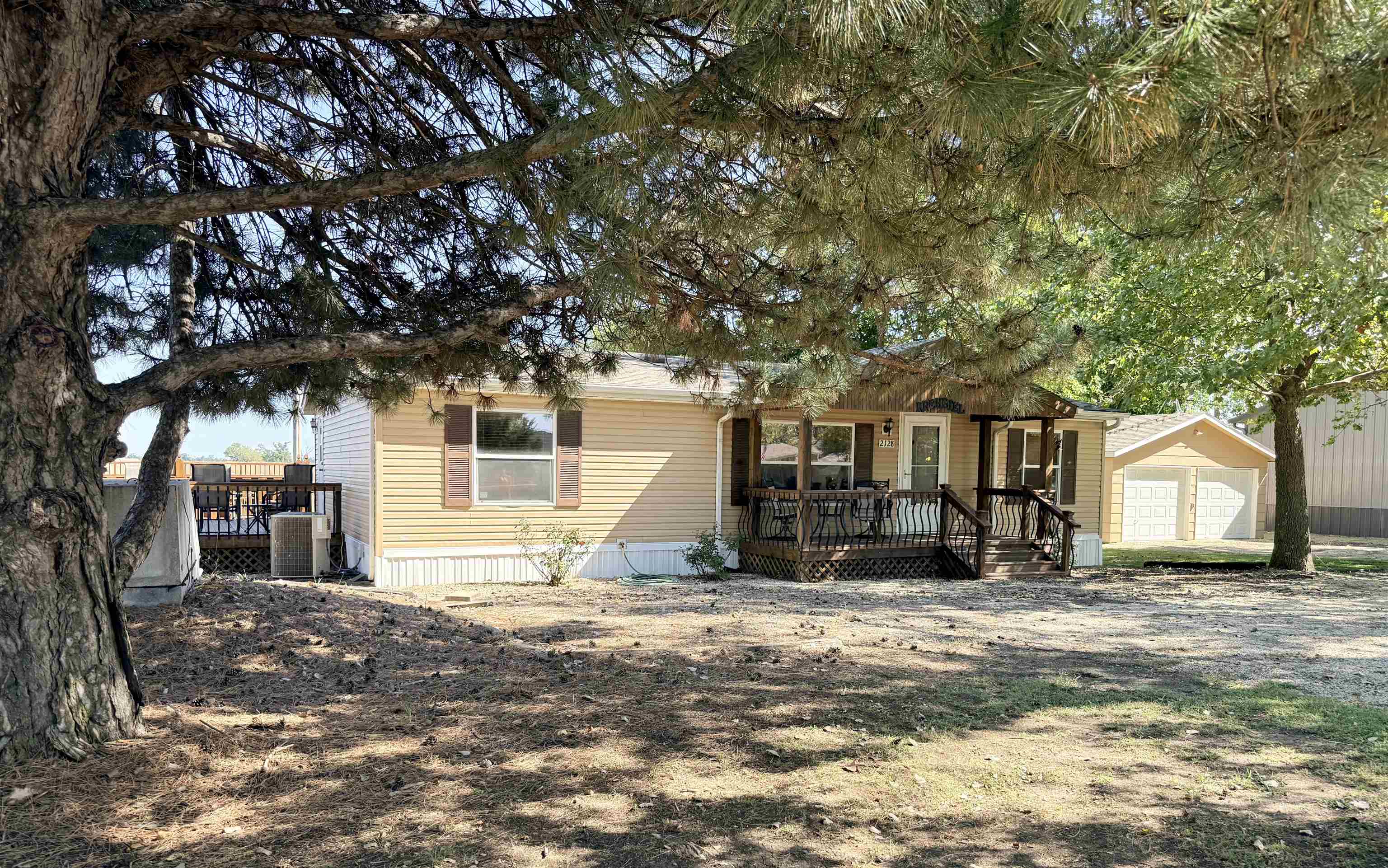 2128 Schlotthauer Property Photo 2