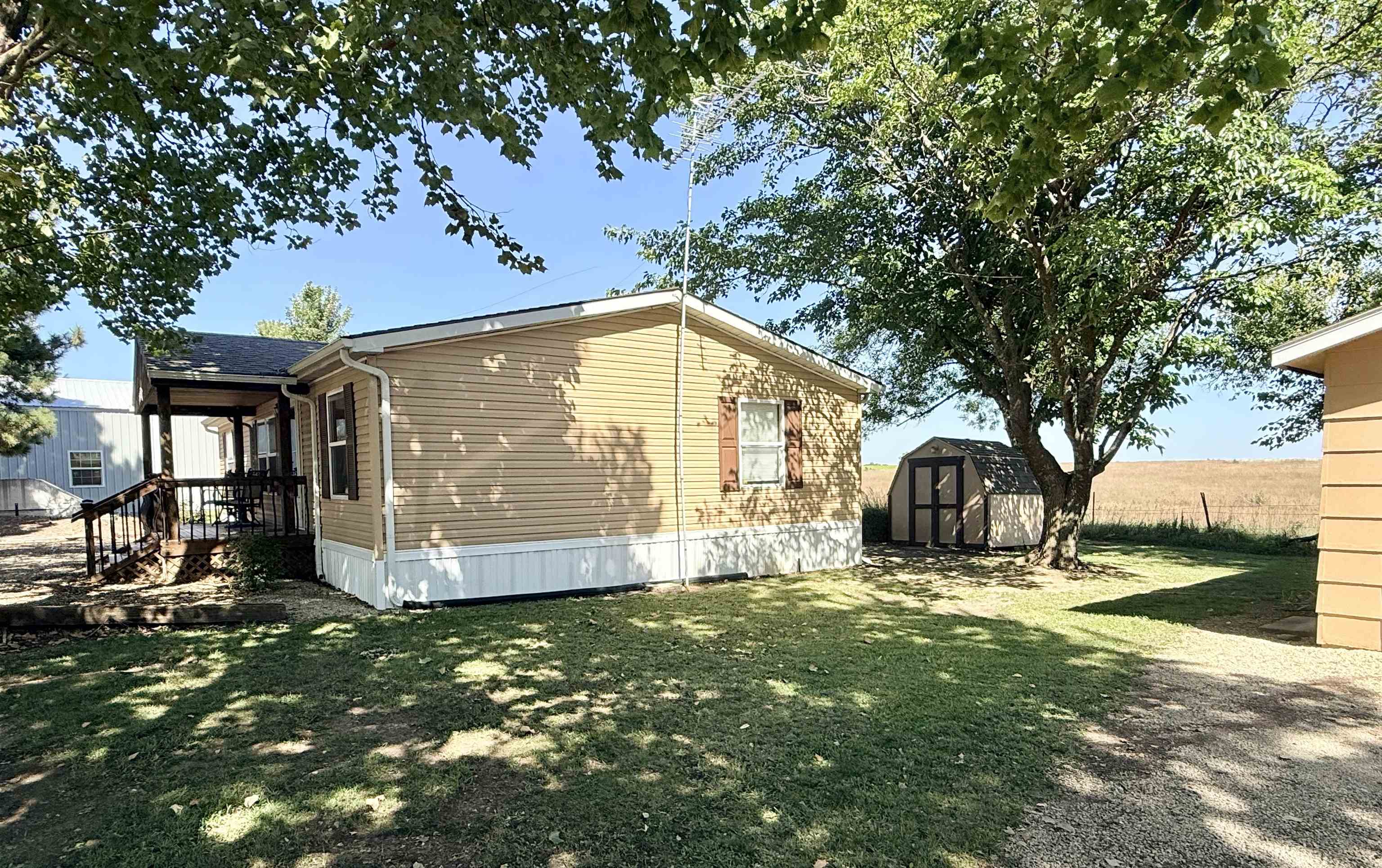 2128 Schlotthauer Property Photo 6