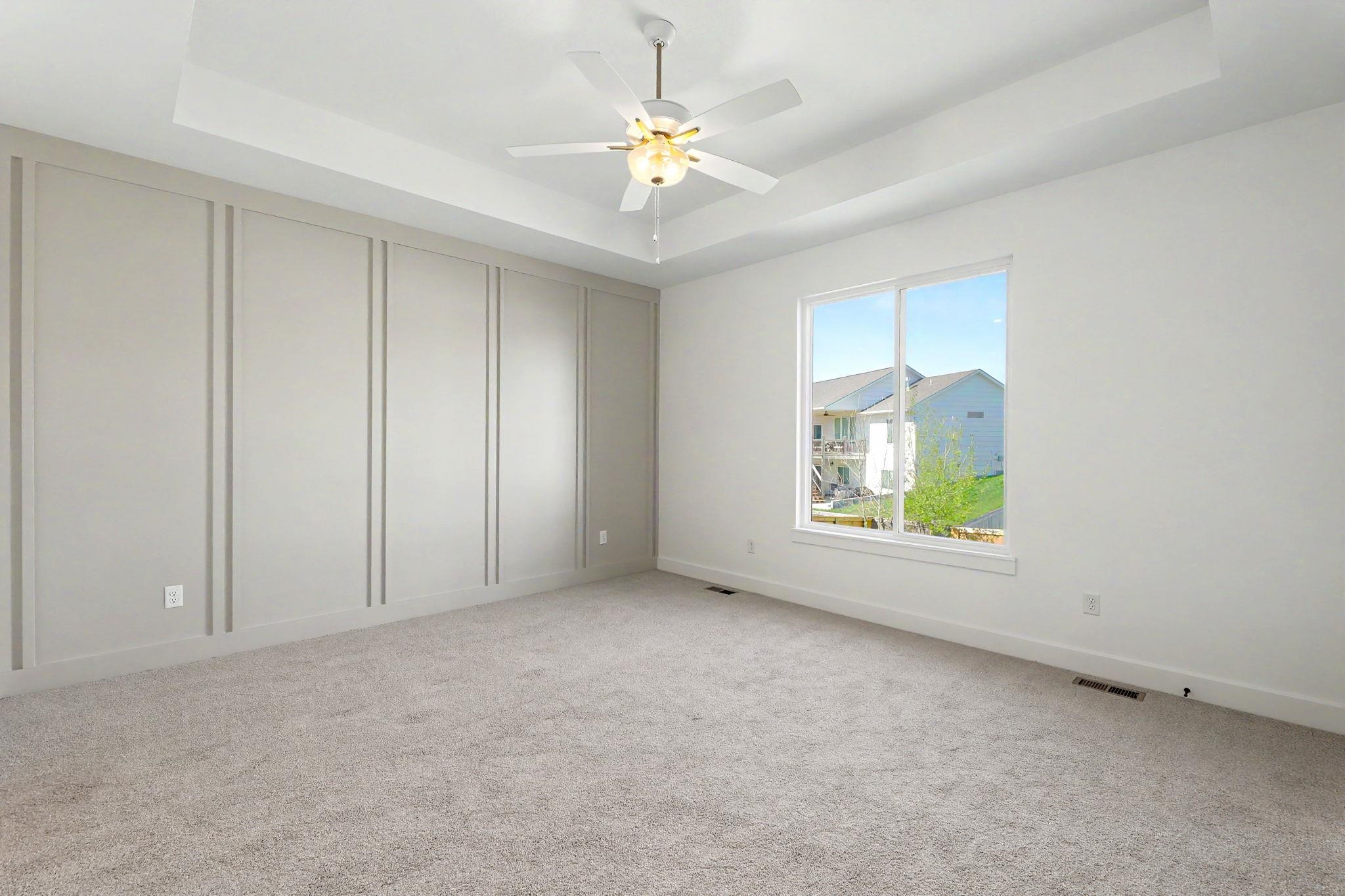 2541 N Bluestone St Property Photo 16
