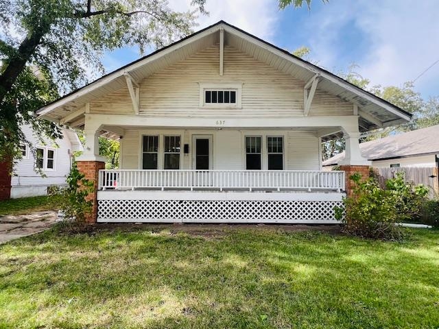 637 S Green St. Property Photo 1