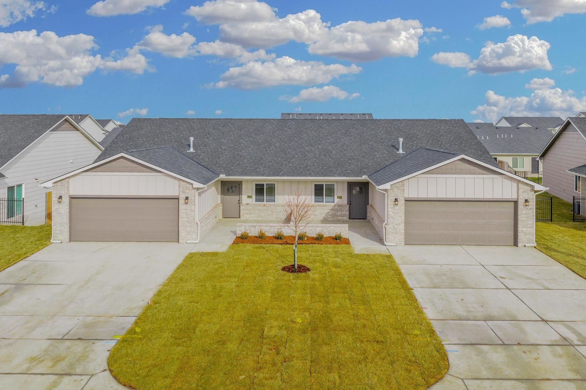 12152 W Northstar St Property Photo 1