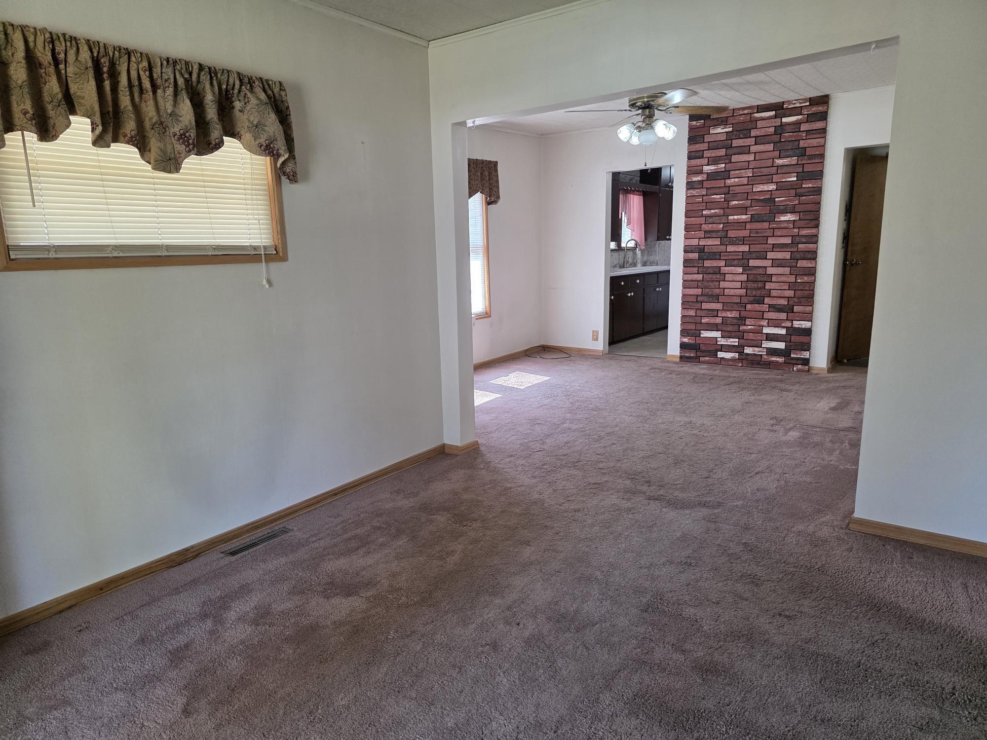 1021 N 3rd St Property Photo 10