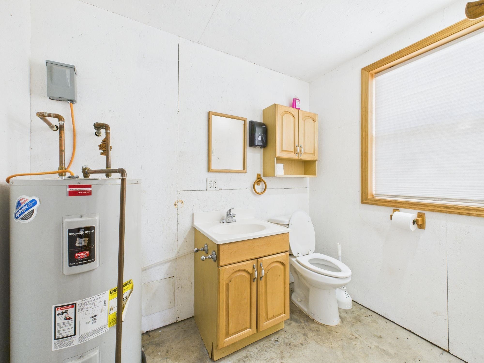 5601 N 127th St E Property Photo 23