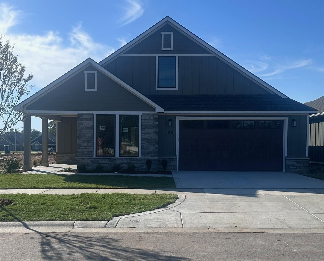 211 S Legacy Way Property Photo 1