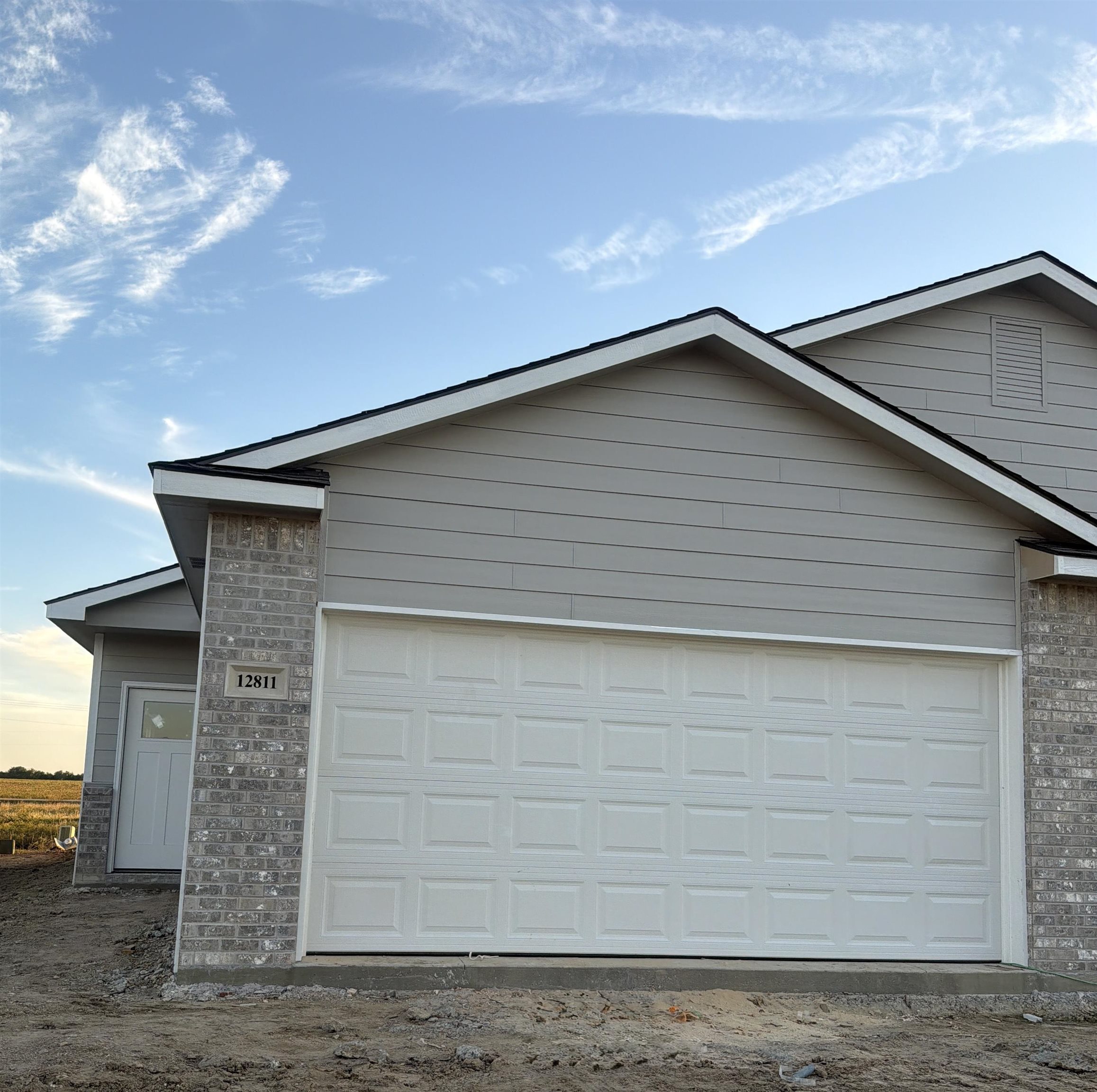 12811 E Blake St Property Photo 1