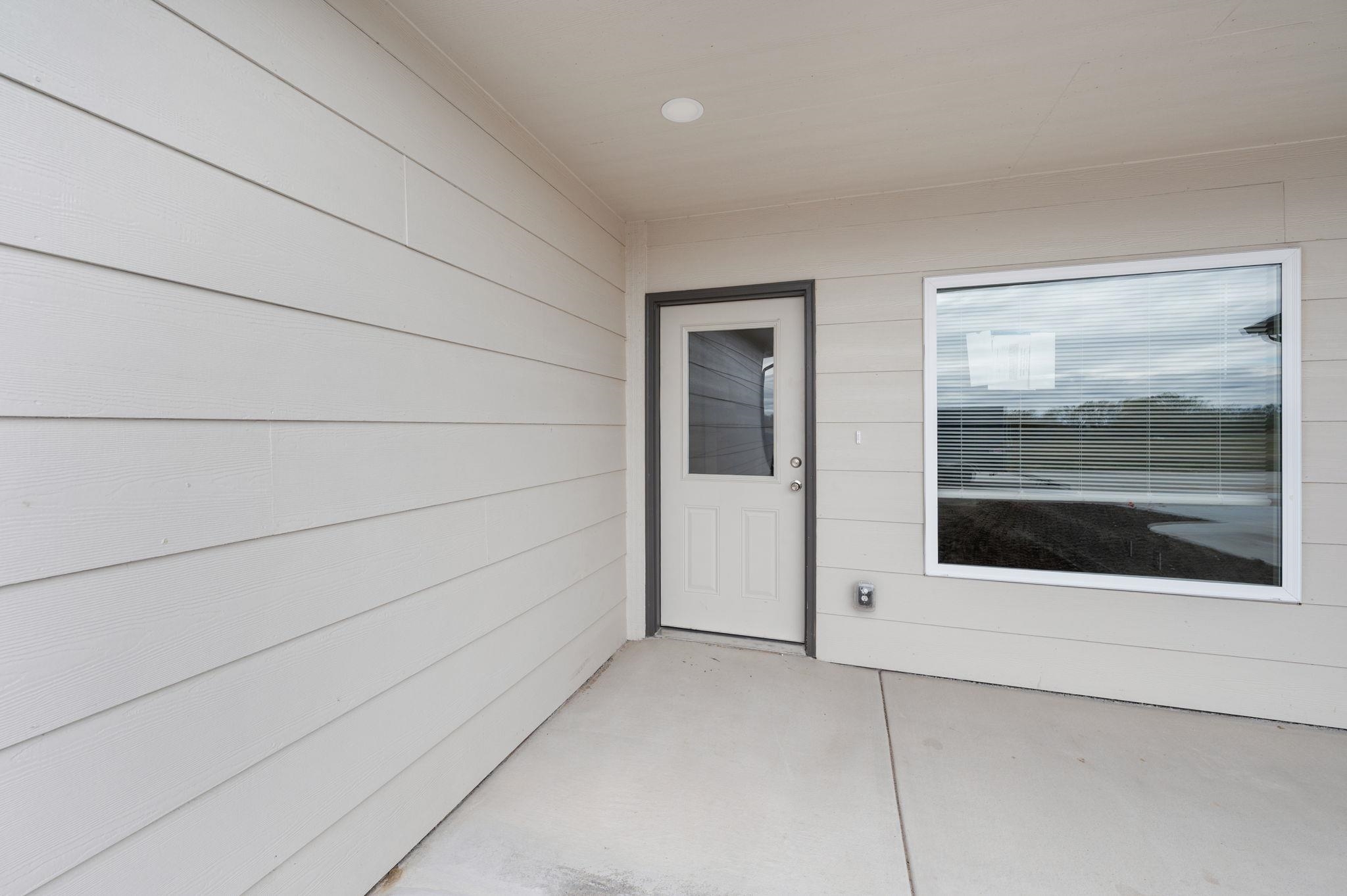 841 S Wybern St Property Photo 3