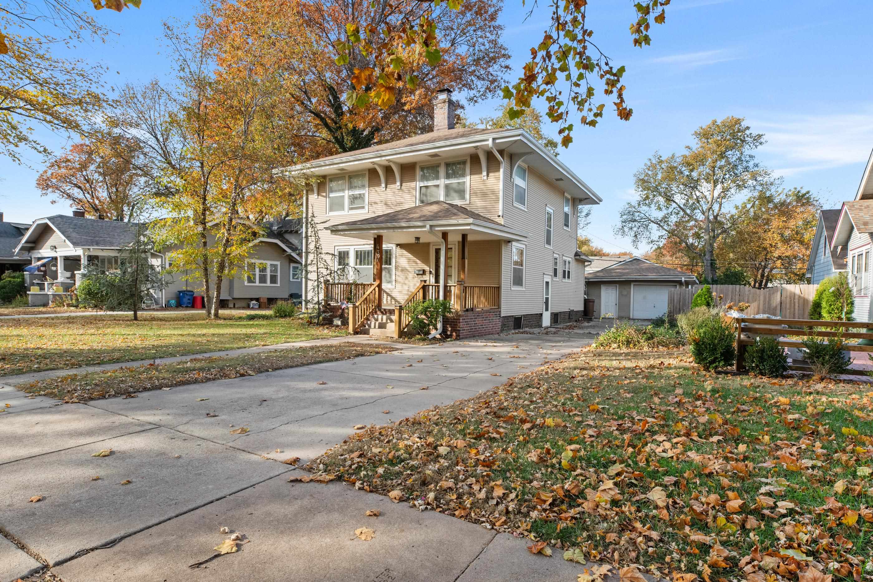 437 N Fountain St Property Photo 1