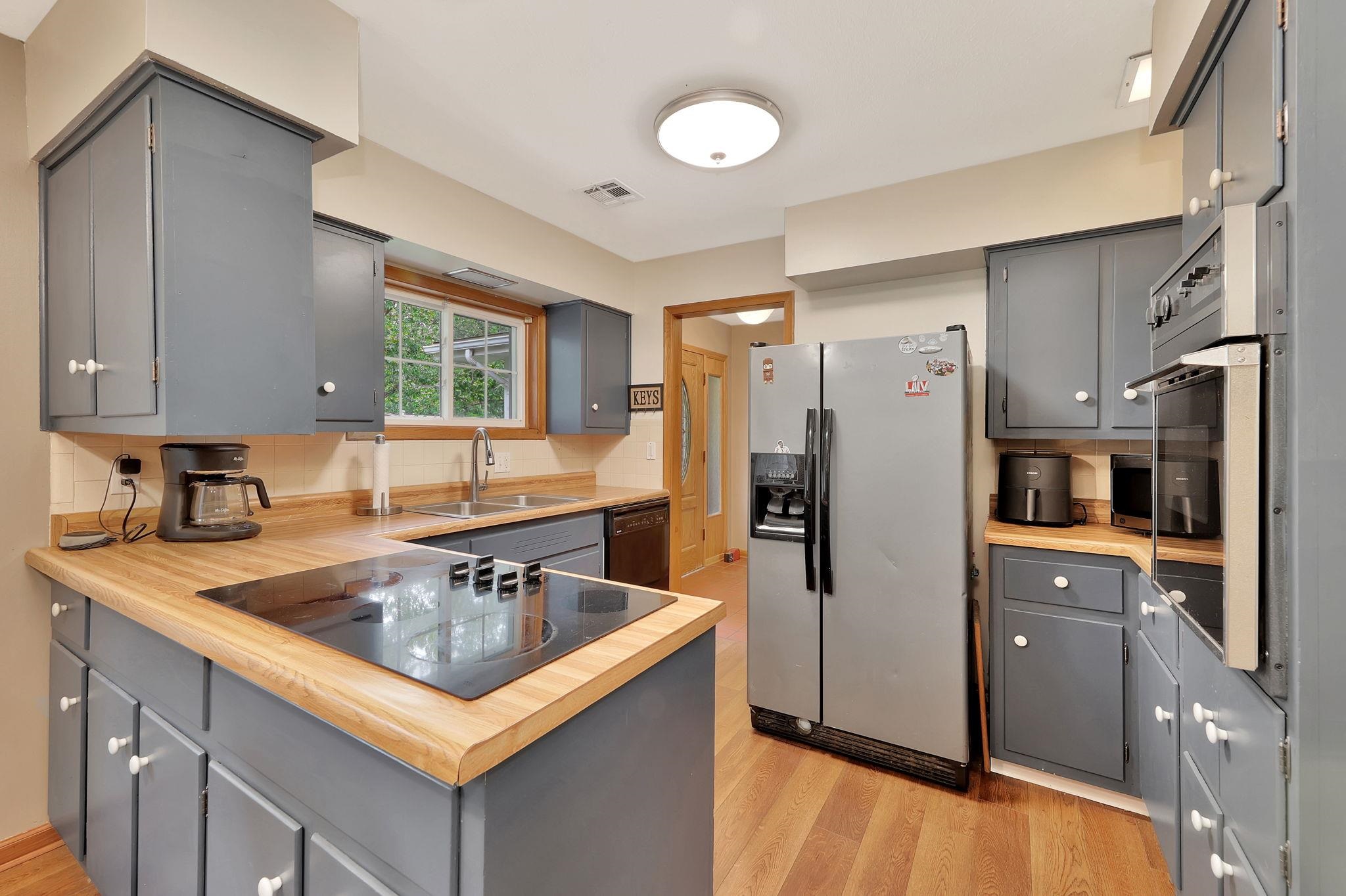 9715 W 3rd St N Property Photo 8