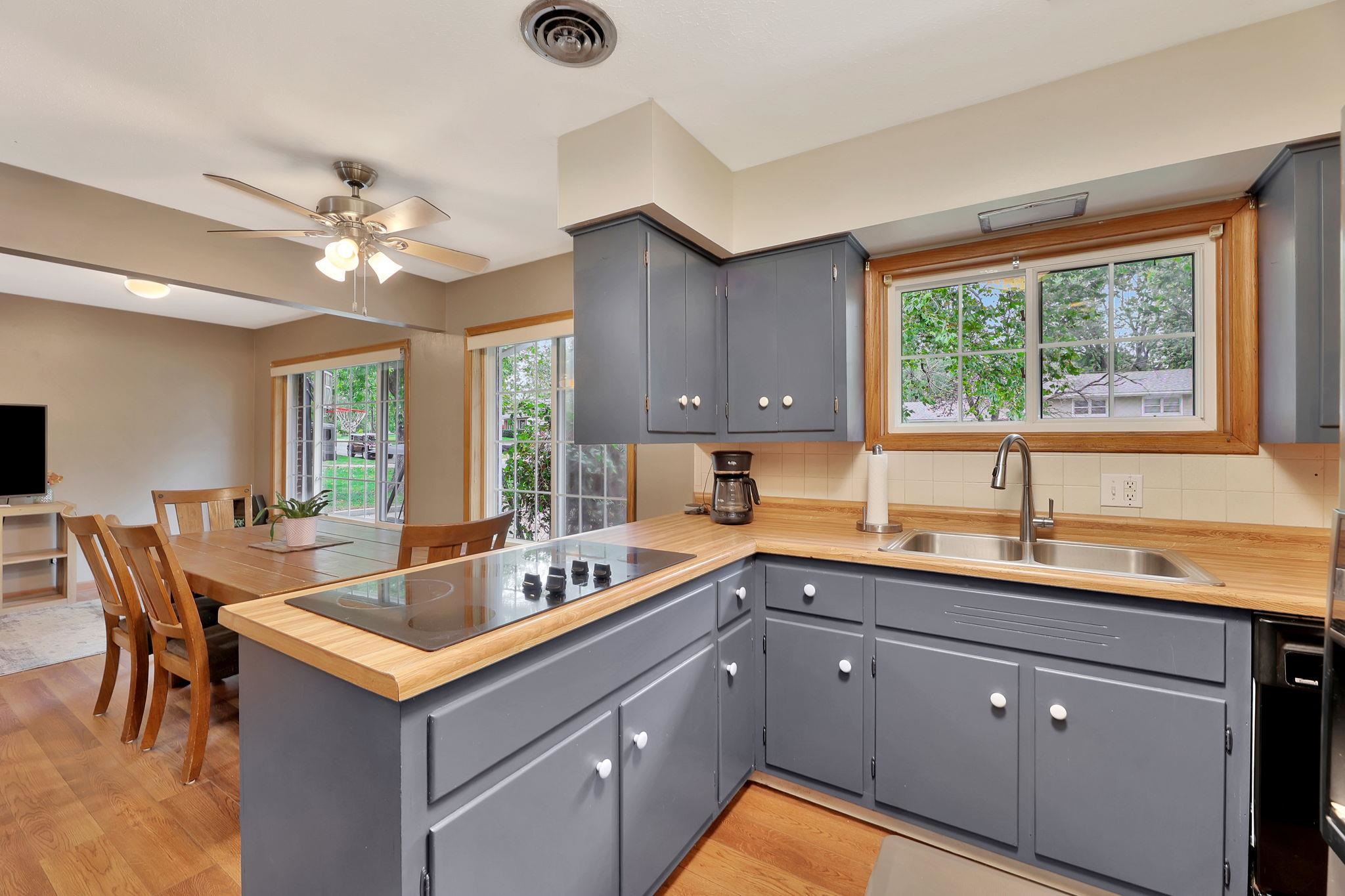 9715 W 3rd St N Property Photo 11