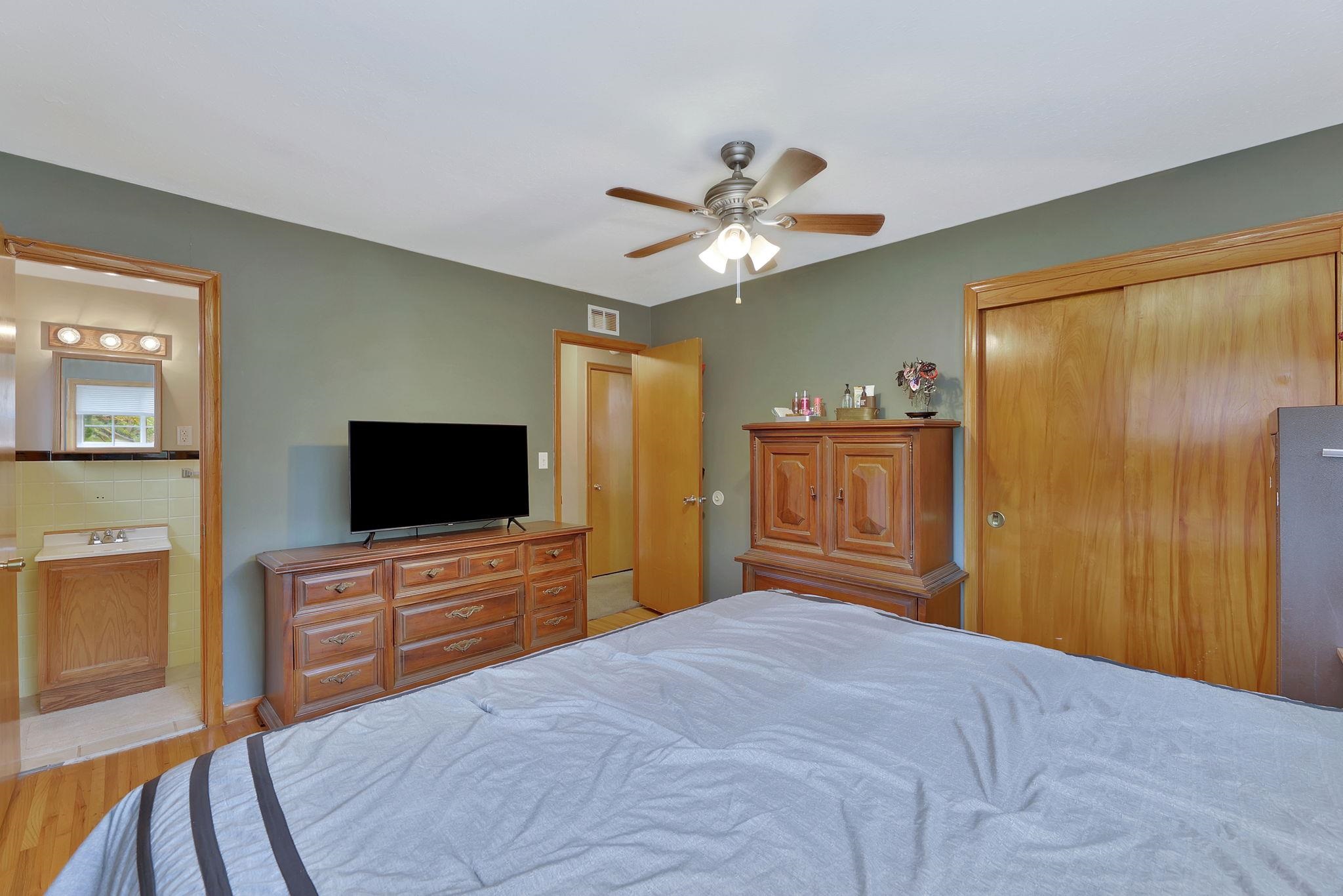 9715 W 3rd St N Property Photo 18