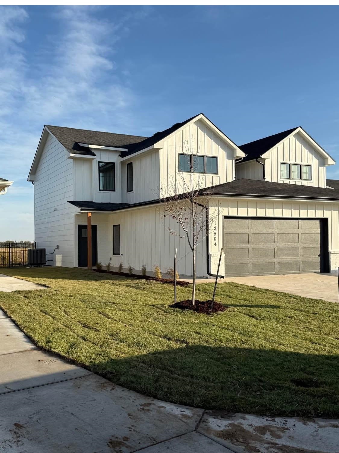 12504 W Blanford Property Photo 1