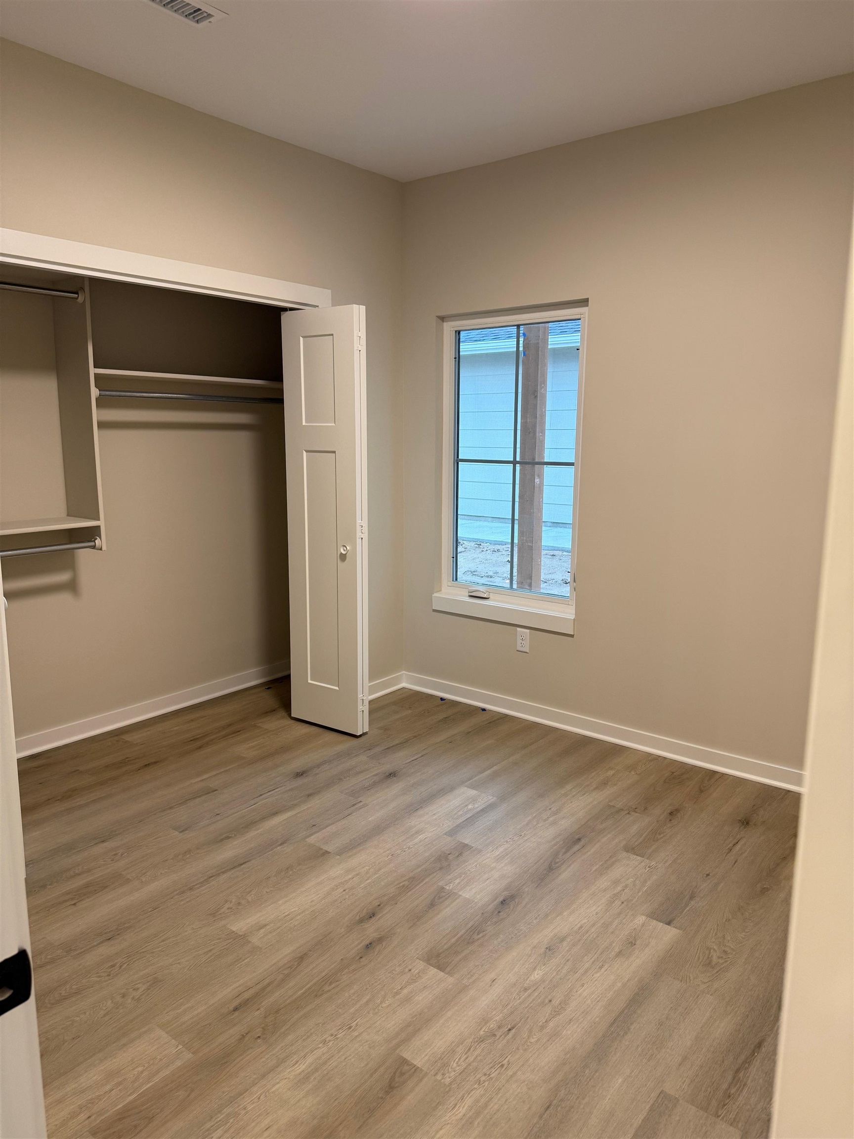 12504 W Blanford Property Photo 7