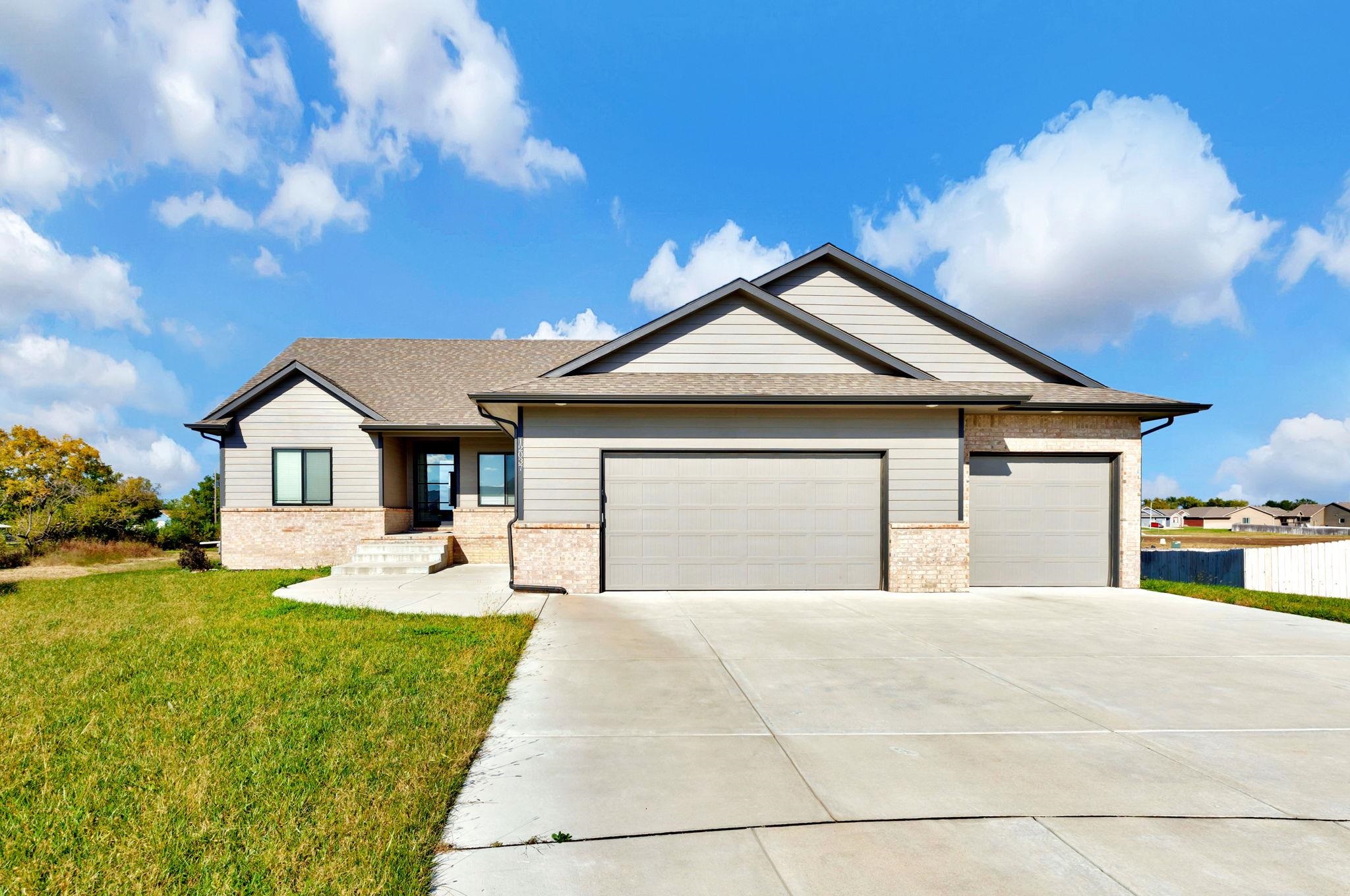 12037 E Bonita Ct Property Photo 1