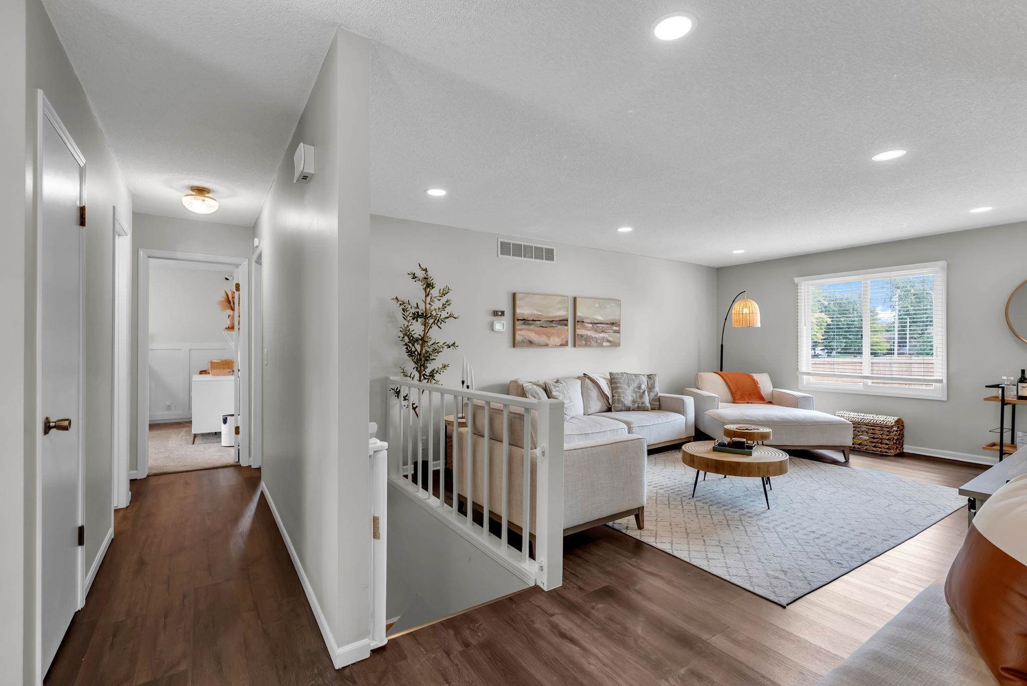 1462 N Parkridge St Property Photo 6