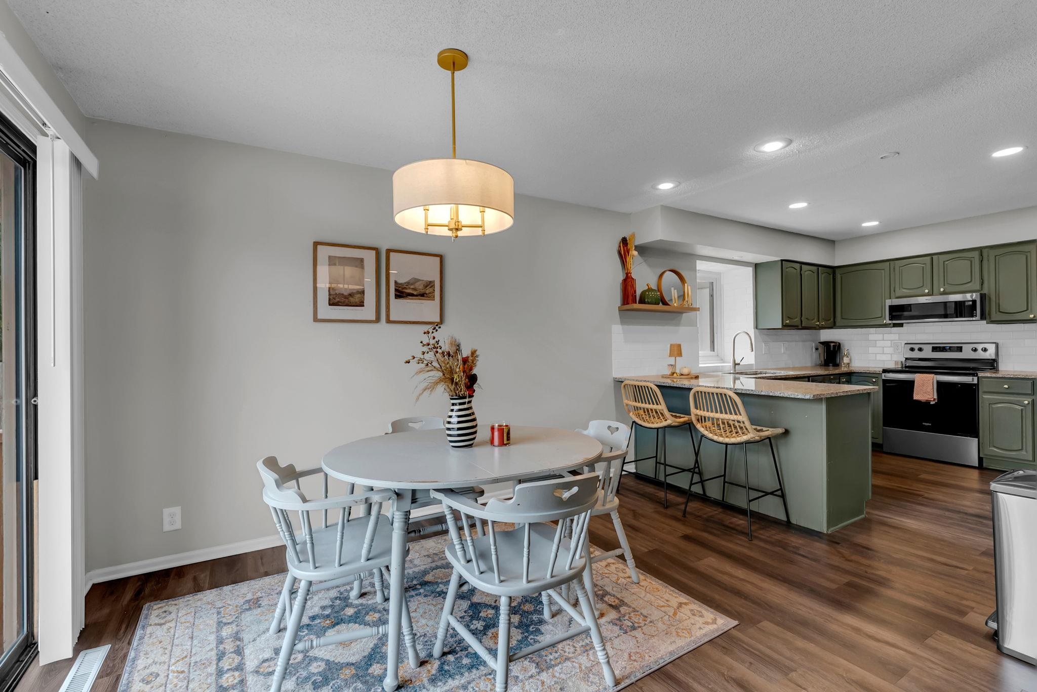 1462 N Parkridge St Property Photo 11