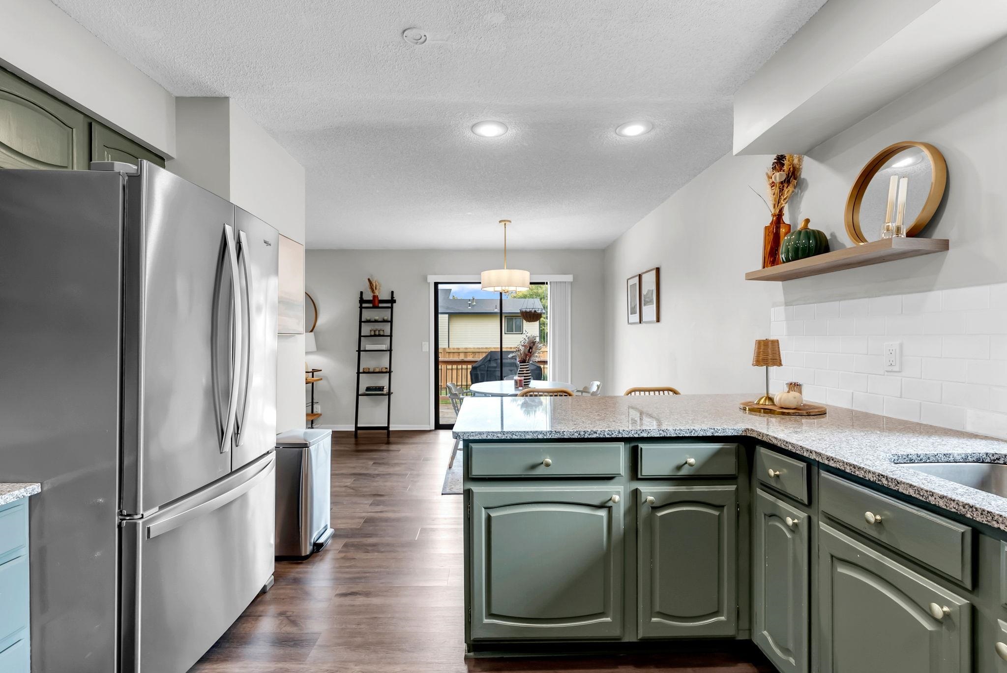 1462 N Parkridge St Property Photo 14