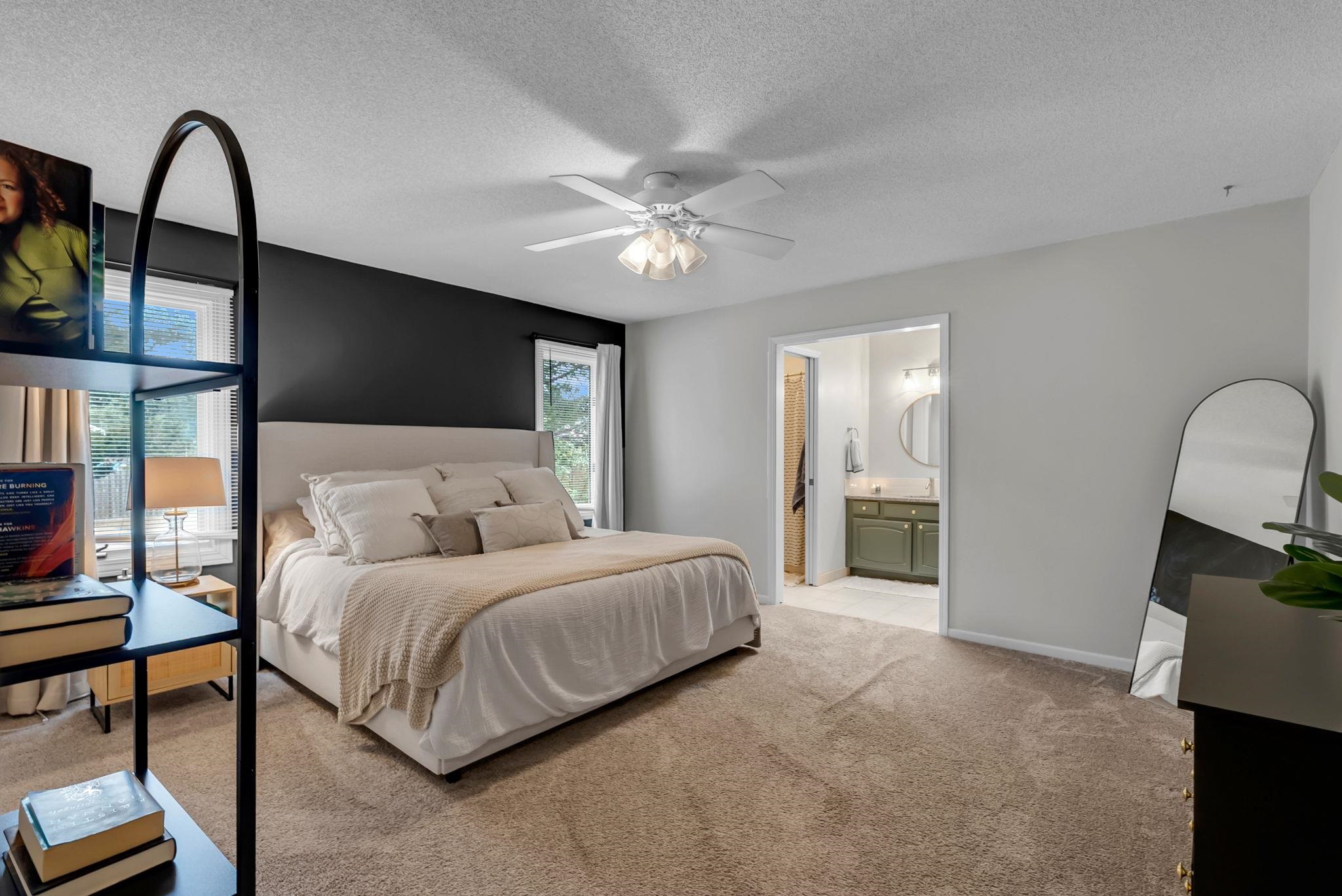 1462 N Parkridge St Property Photo 16