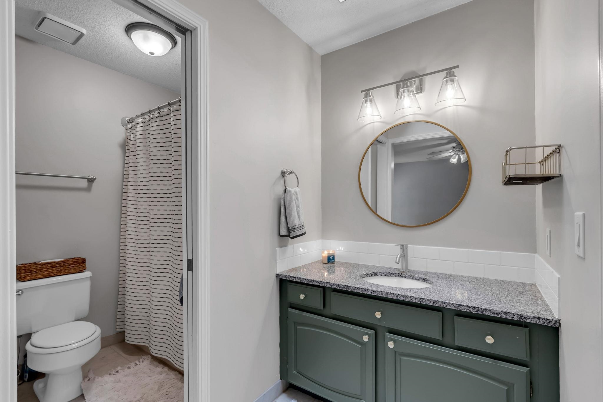 1462 N Parkridge St Property Photo 18