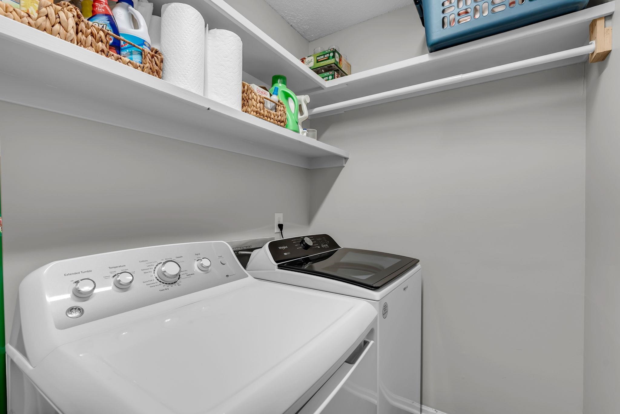 1462 N Parkridge St Property Photo 31