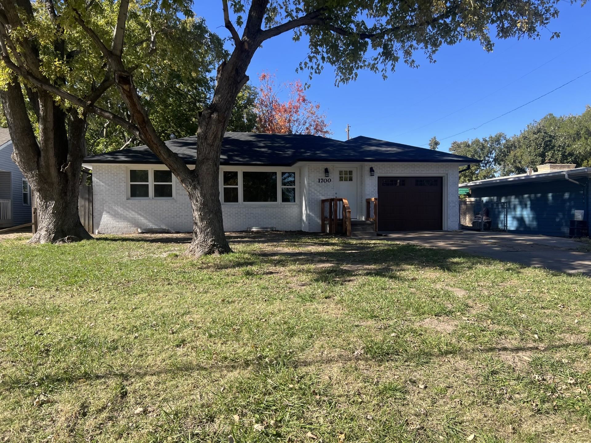 1700 Pershing Property Photo 17