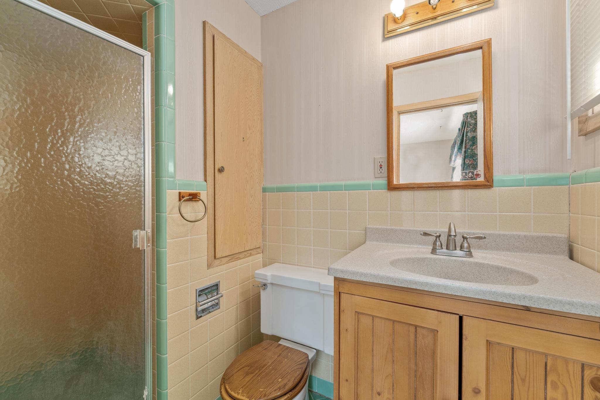 1301 N Arrowhead Dr Property Photo 20