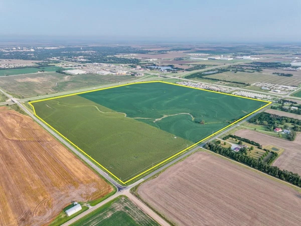 000 Kiowa Rd Property Photo 3