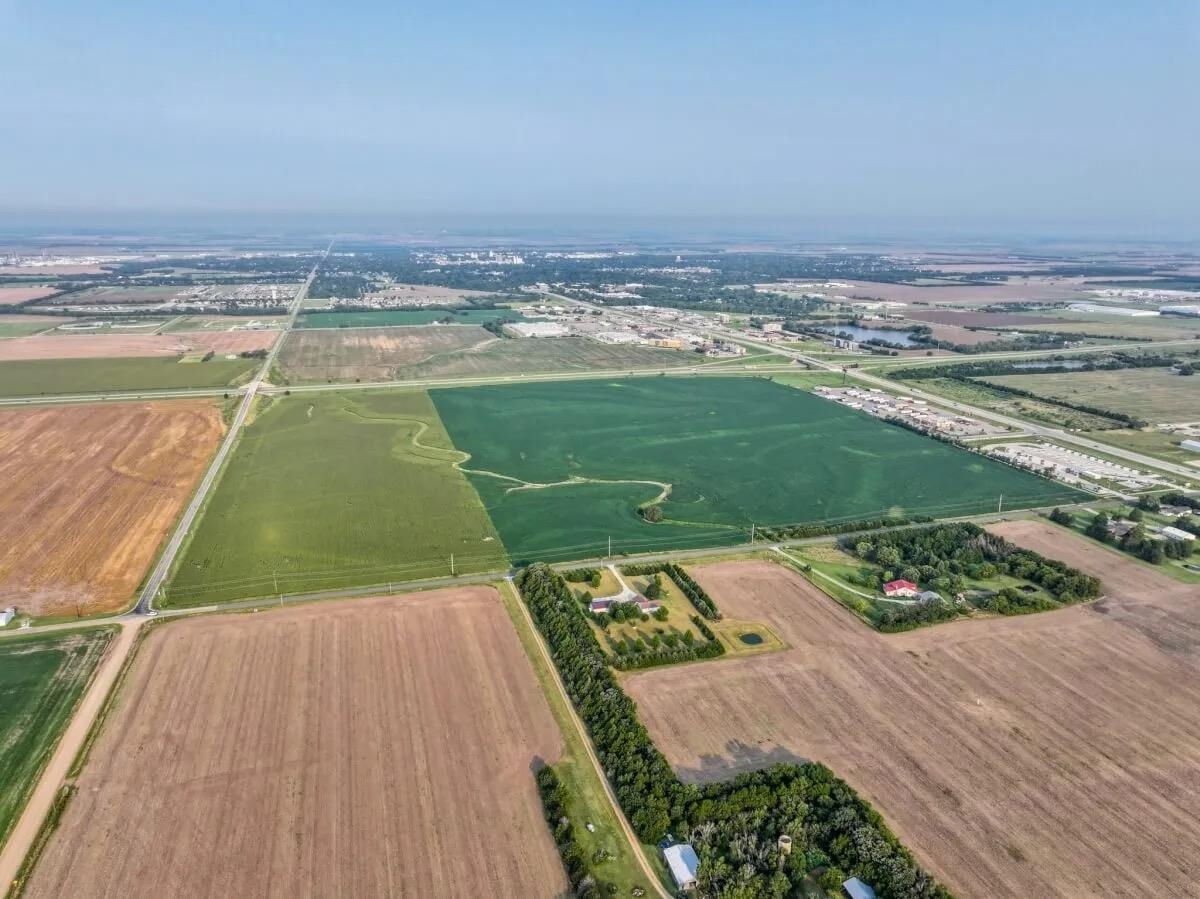 000 Kiowa Rd Property Photo 11