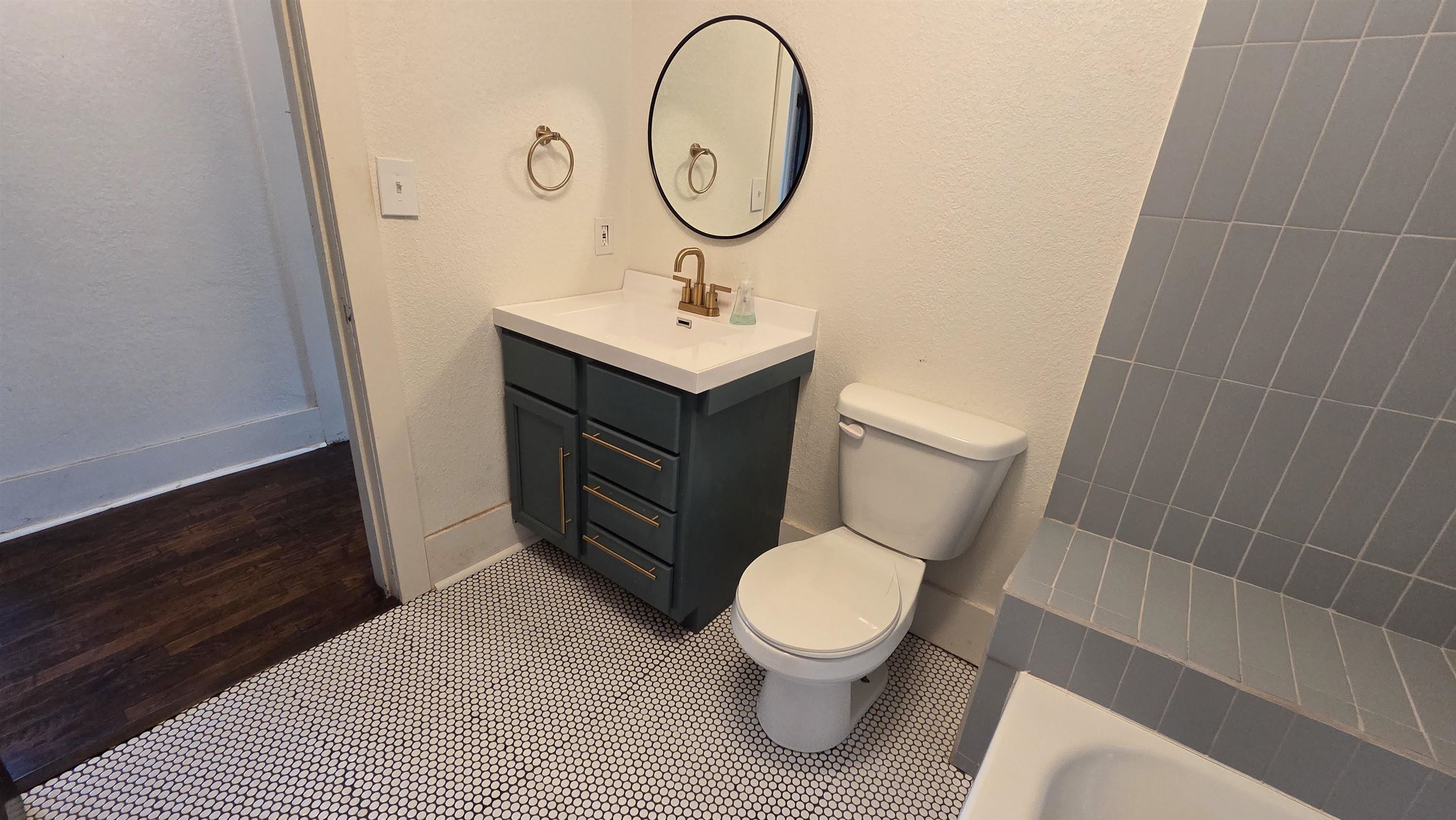 3601 W Central Ave Property Photo 11