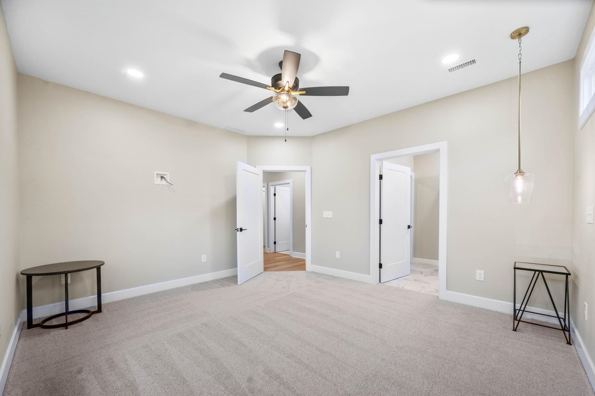 6134 N Hiebert Dr Property Photo 16