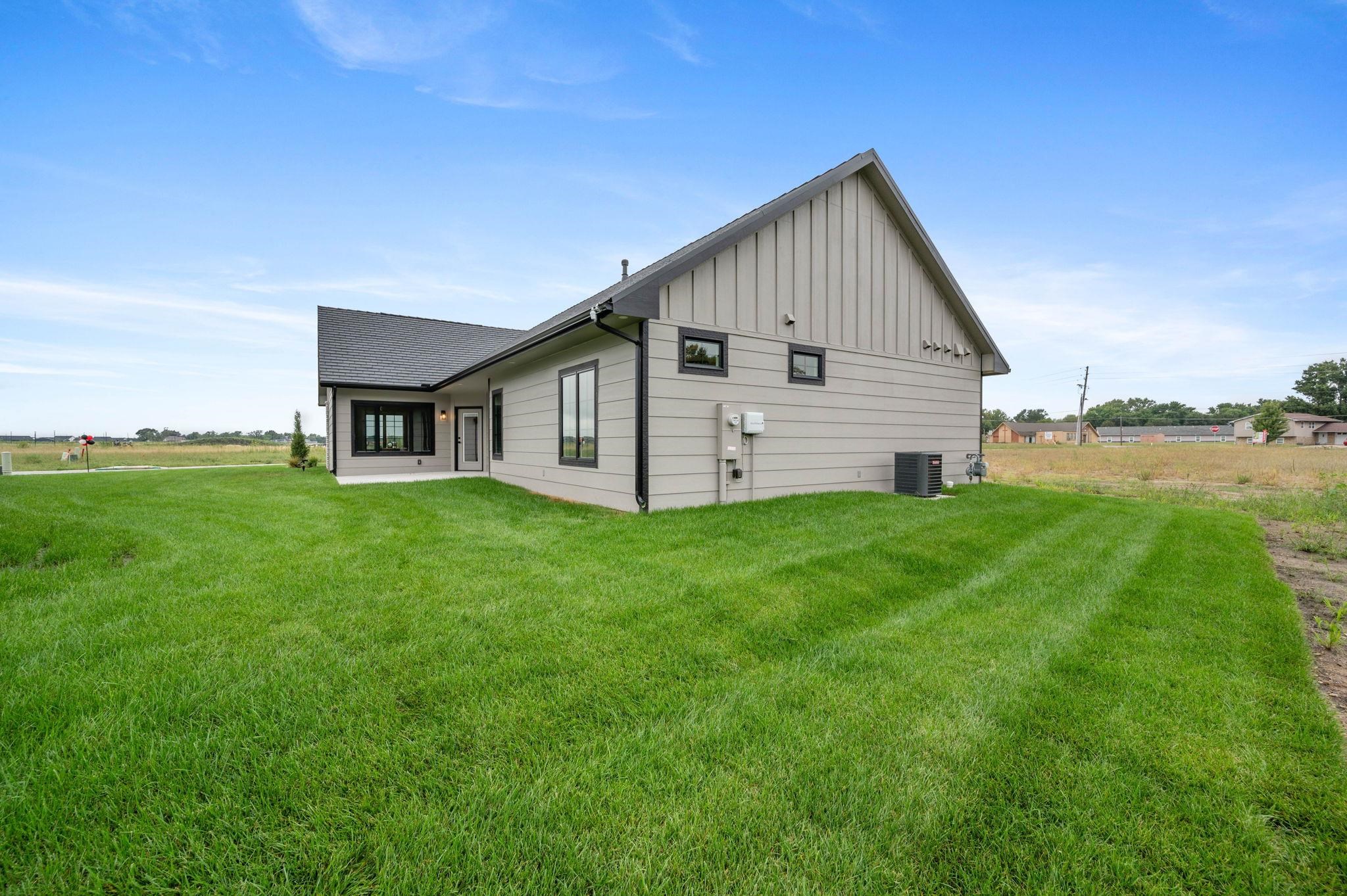 6134 N Hiebert Dr Property Photo 30