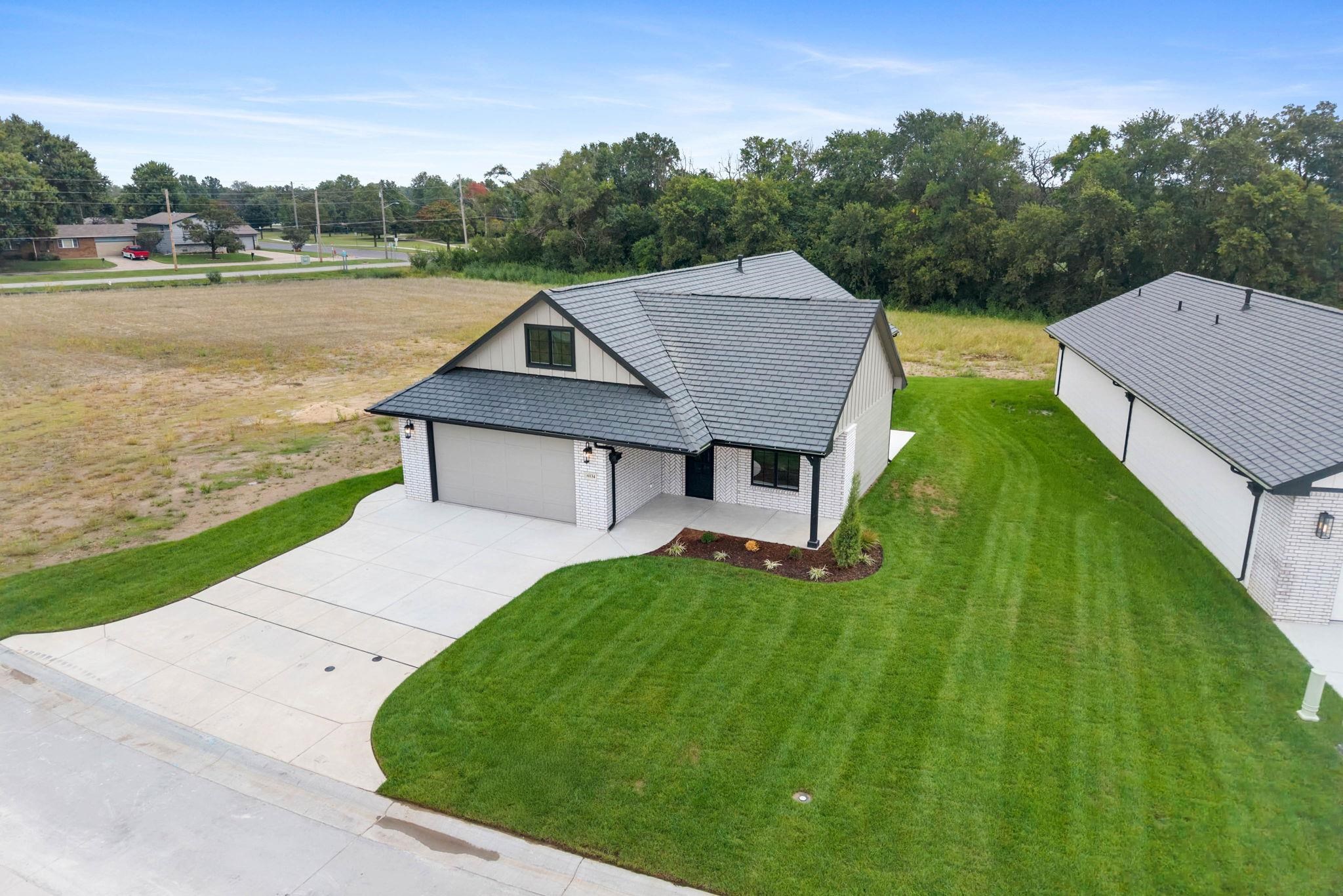 6134 N Hiebert Dr Property Photo 31