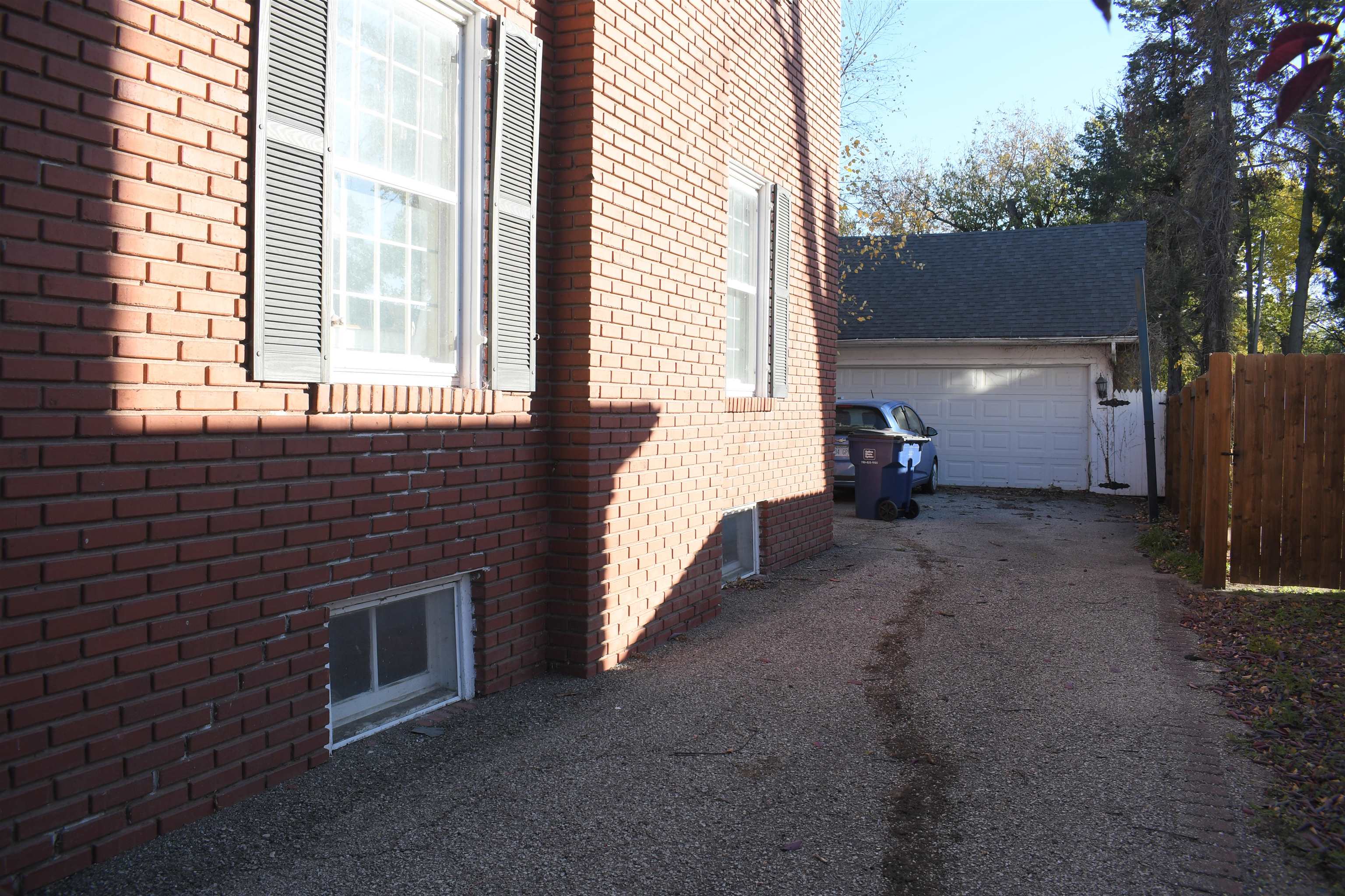 219 W Prescott Ave Property Photo 27