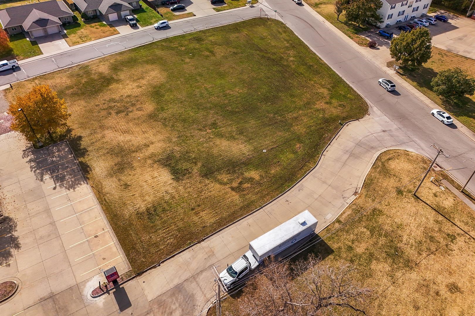 1+/- Acre On Marcella & Huehl Property Photo 4