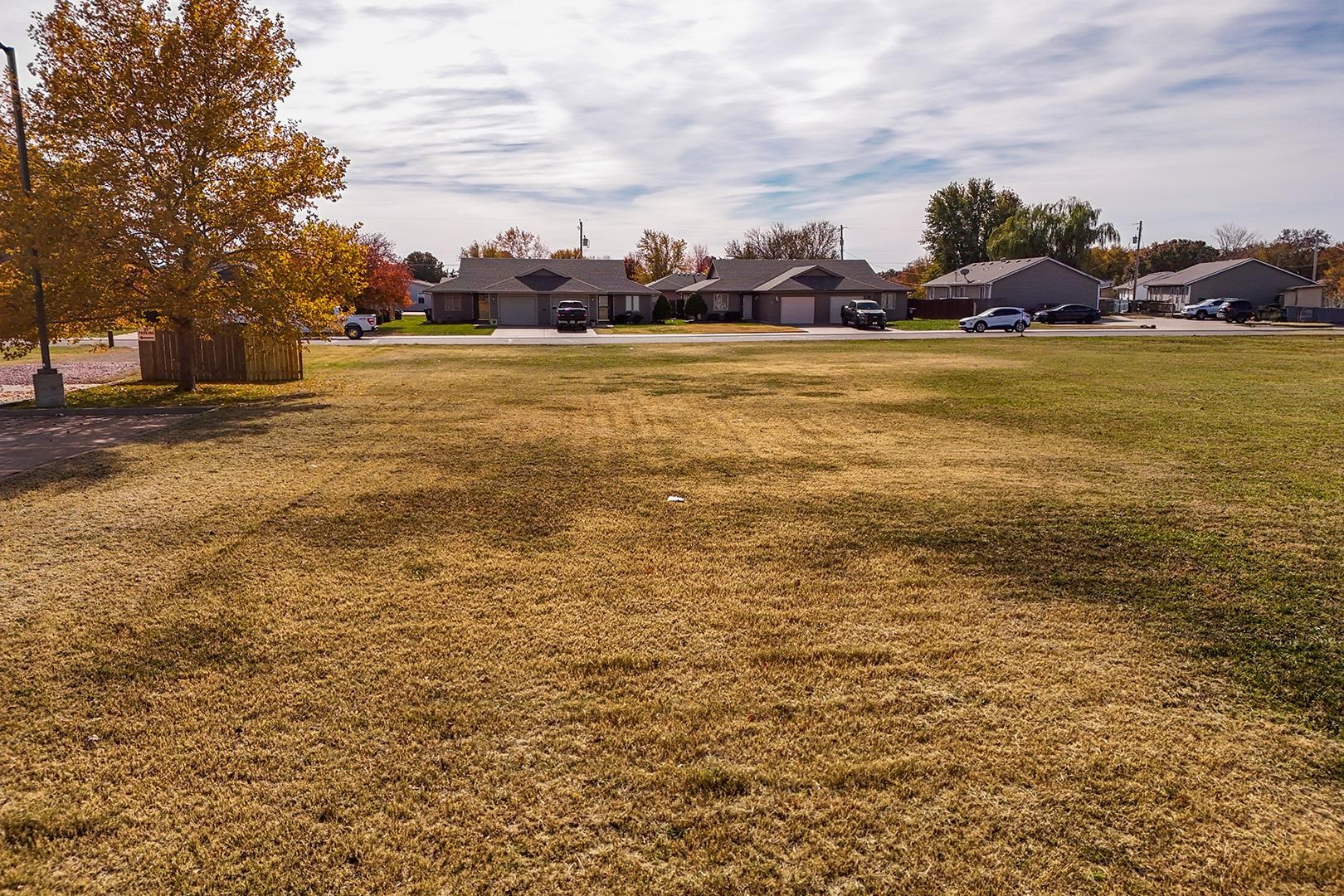 1+/- Acre On Marcella & Huehl Property Photo 8