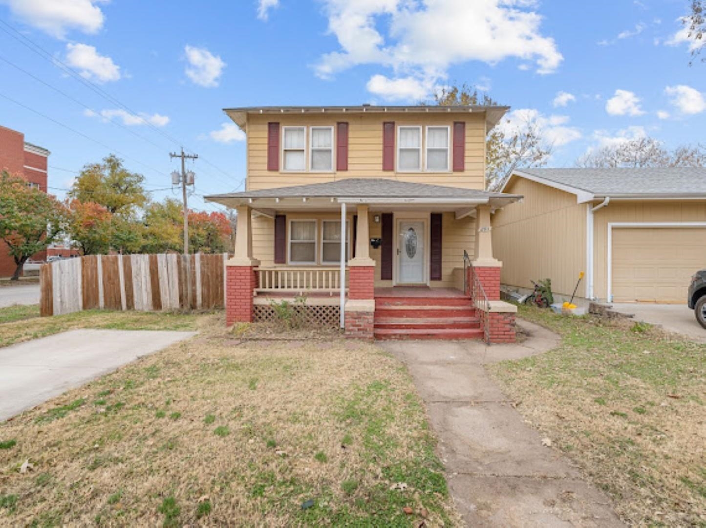201 N Penn Ave. Property Photo 1