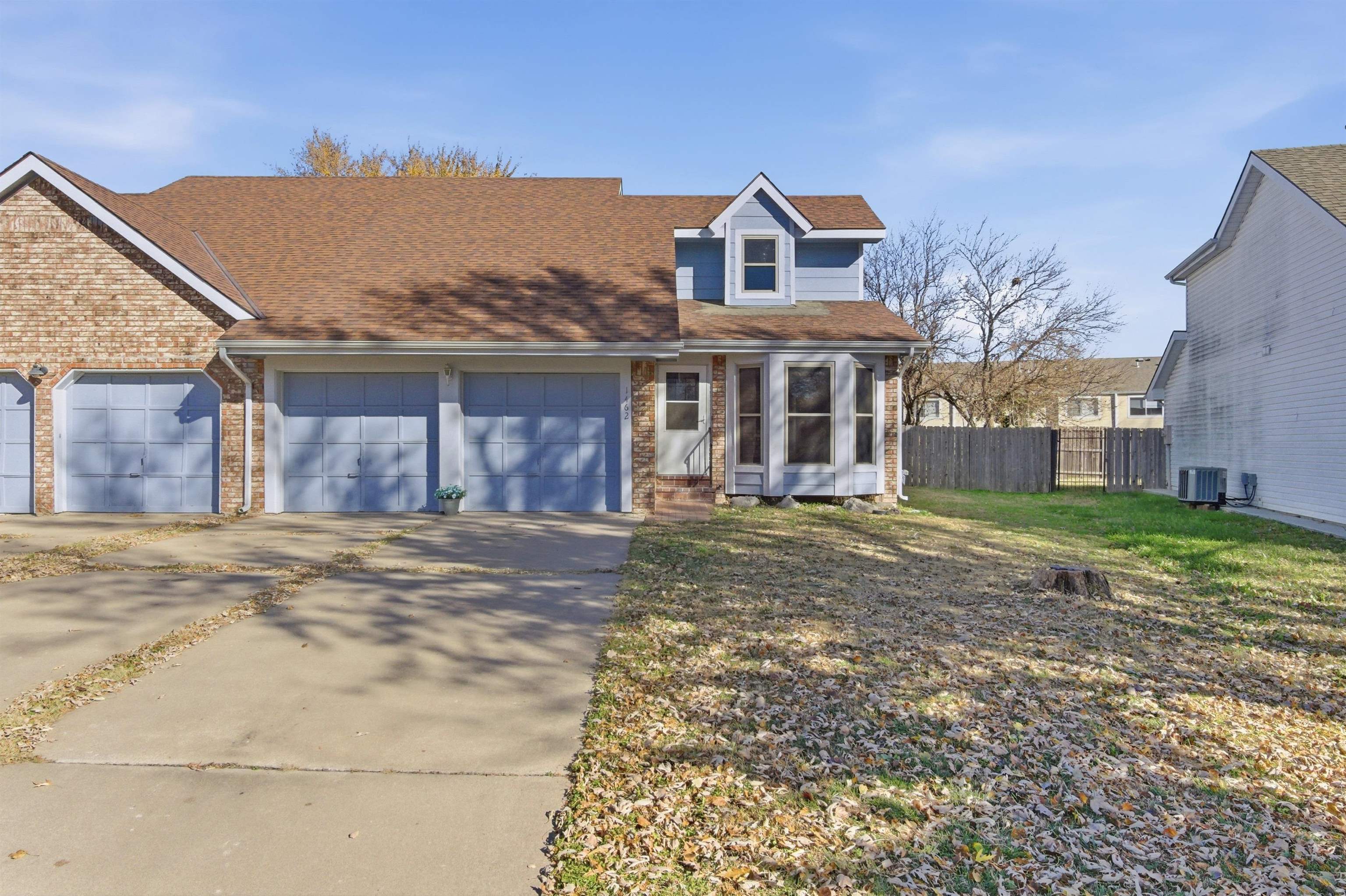 1462 S Goebel Cir Property Photo 1
