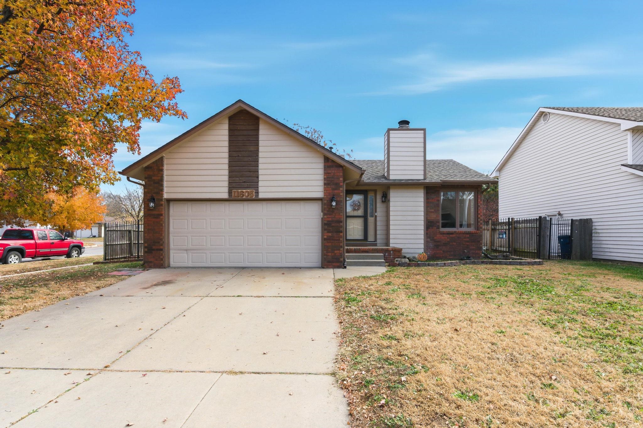 11605 W Binter Ct Property Photo 1