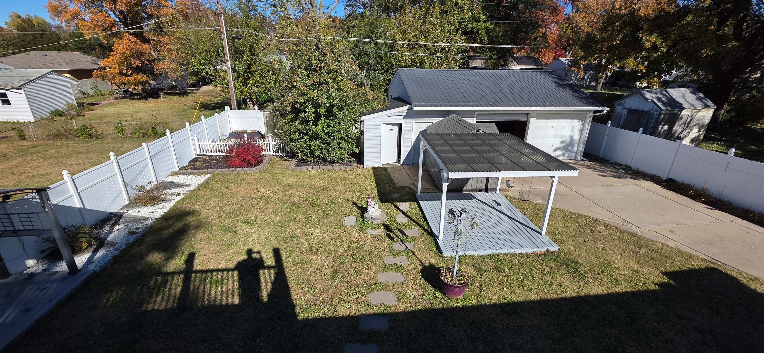 1424 Norwood Ave Property Photo 25