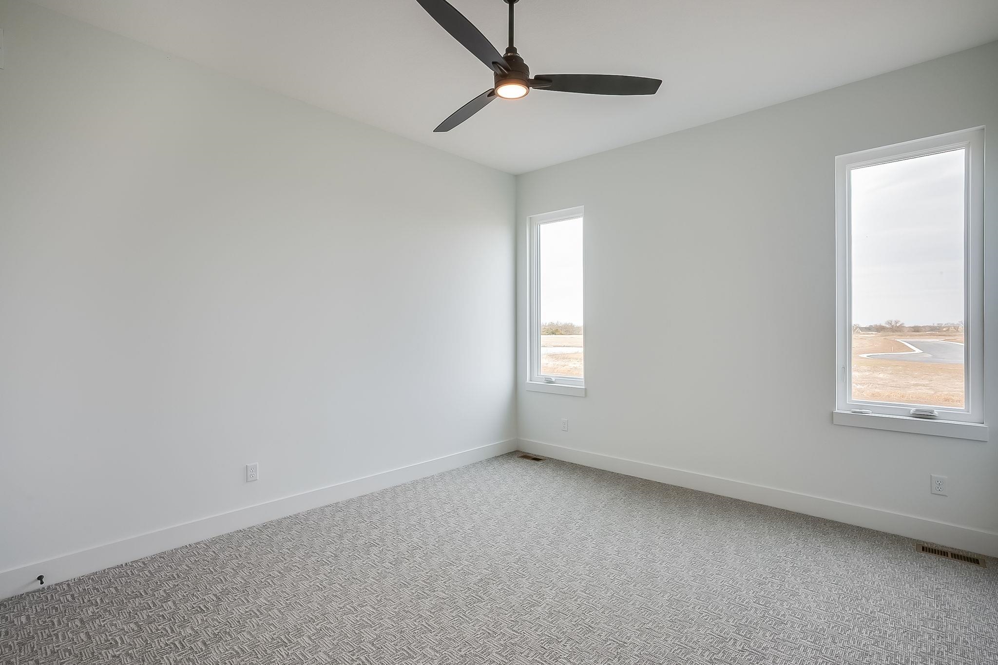 112 S Wellcrest Ct. Property Photo 15