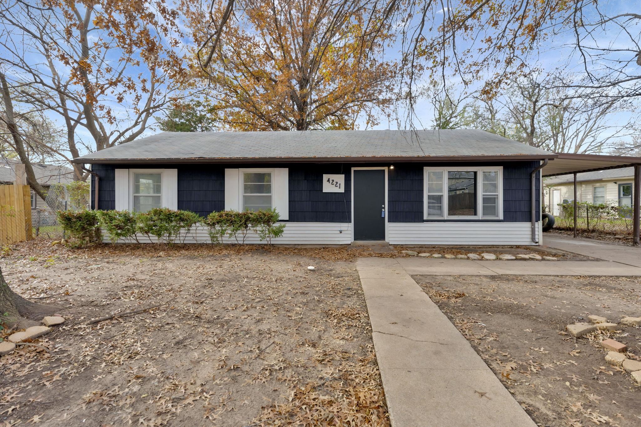 4221 S Englewood St Property Photo 1